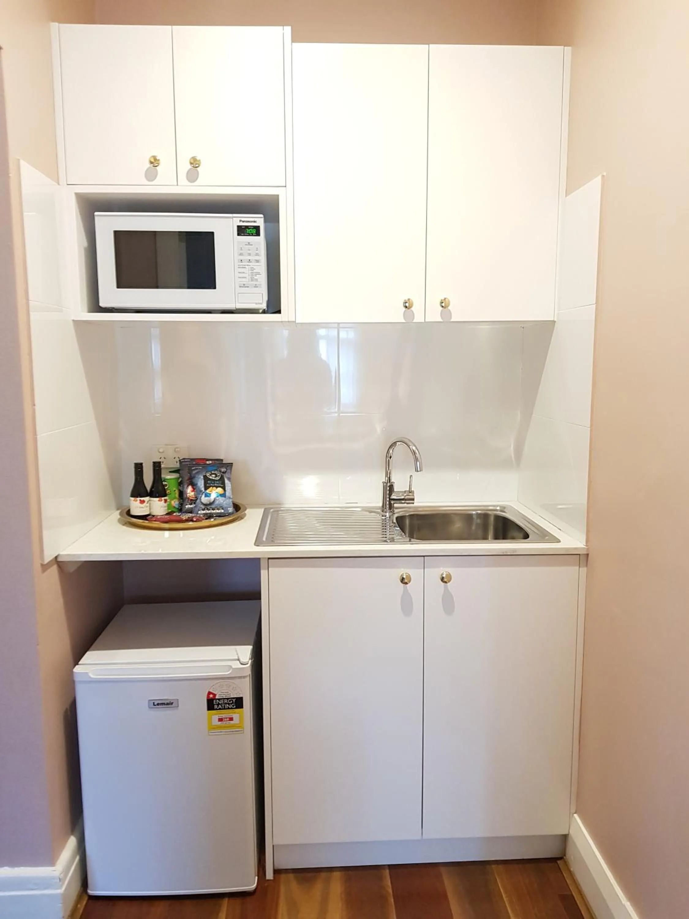 Kitchen or kitchenette in The Hughenden Boutique Hotel