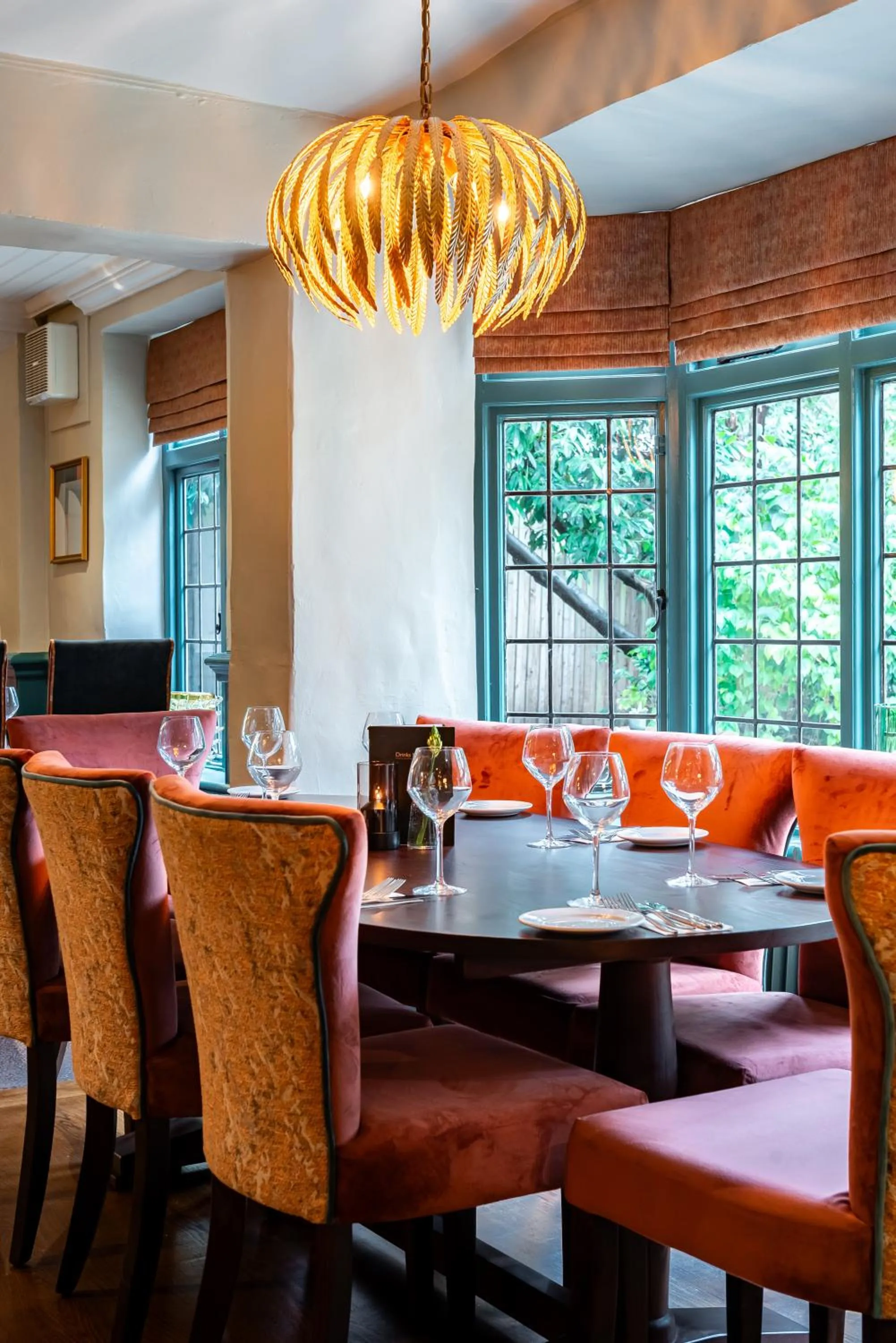 The Oatlands Chaser by Innkeeper's Collection