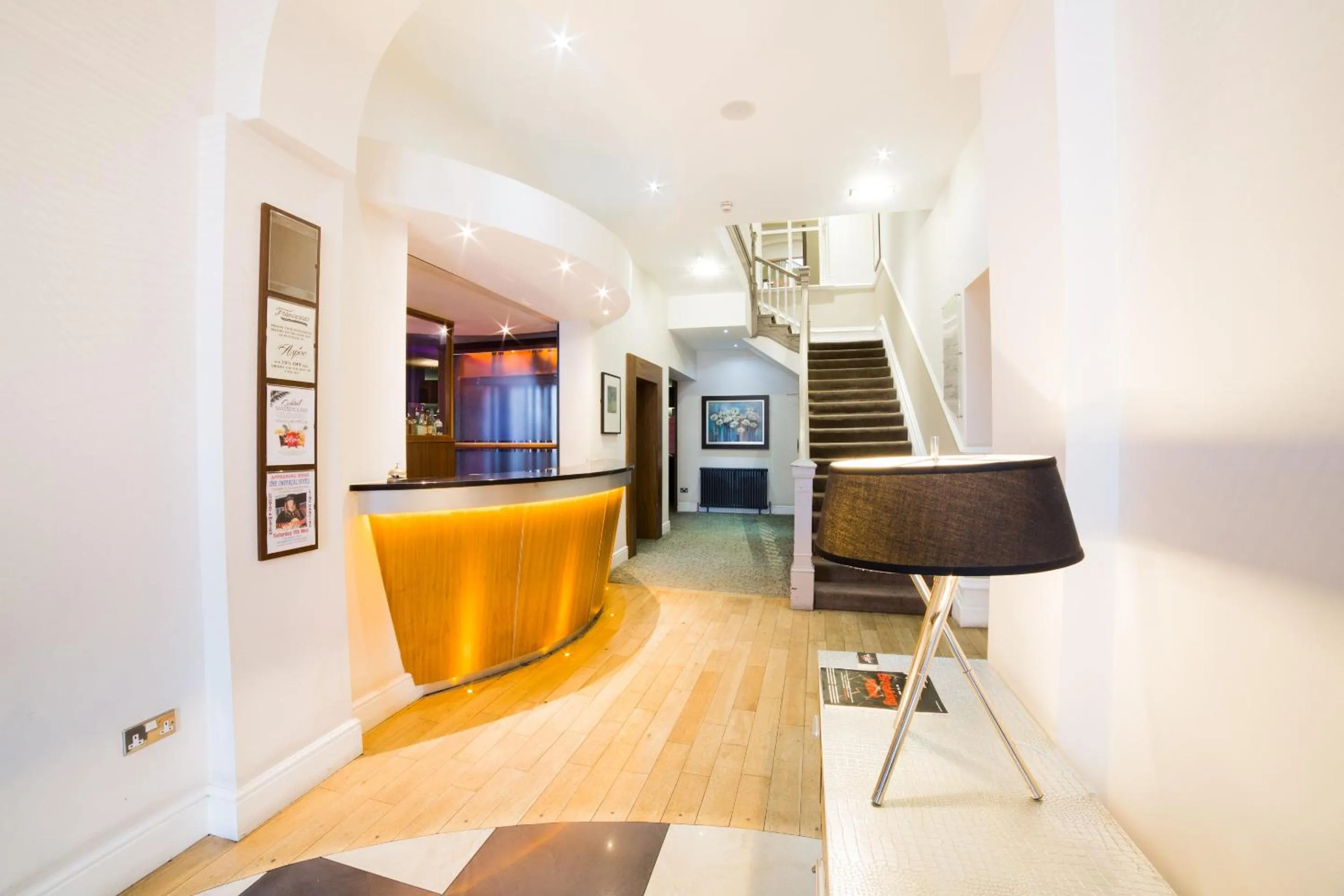 Lobby or reception in OYO Imperial Hotel