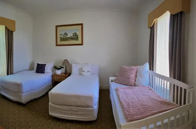 Bed in Riverview at Ross