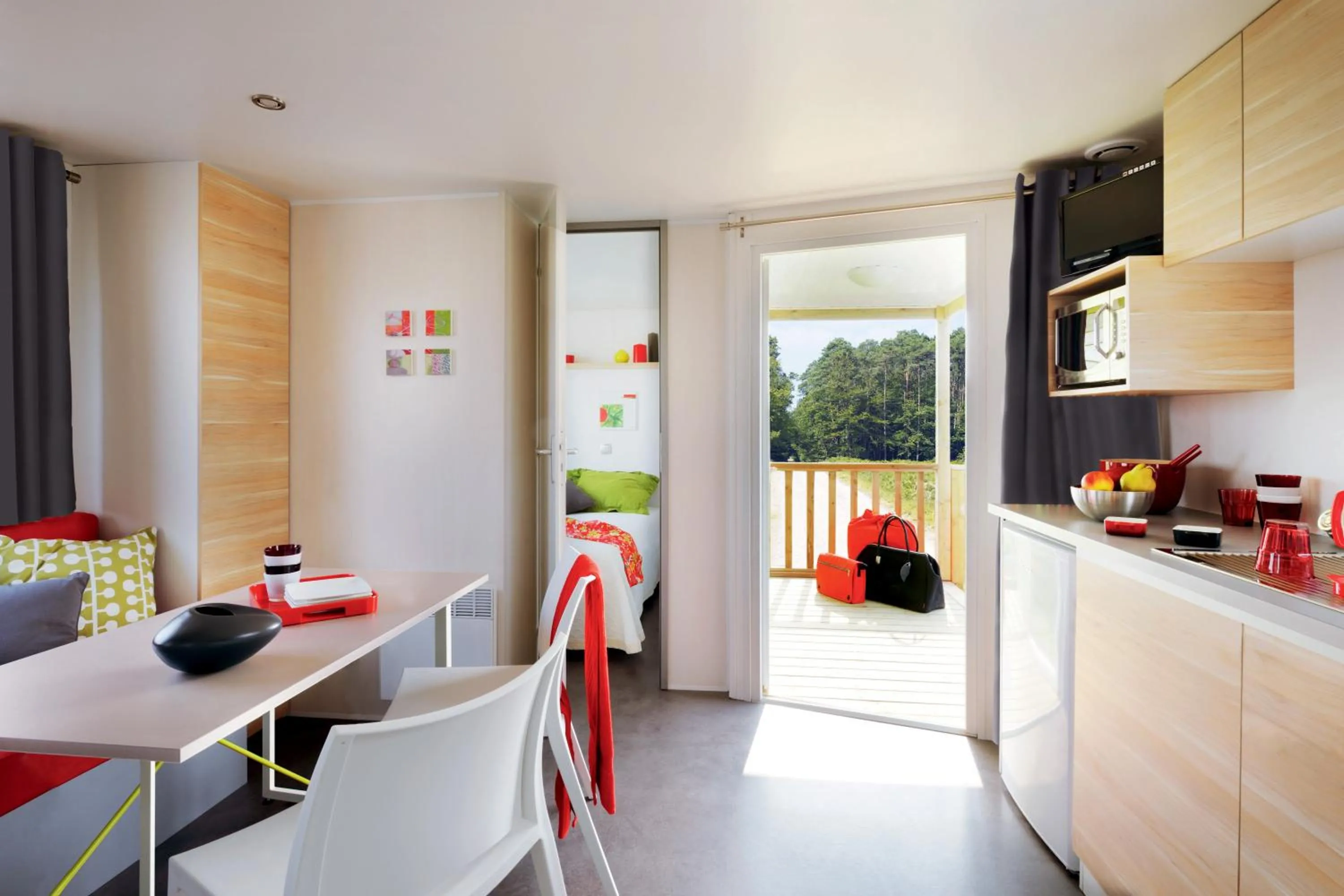 Cottage (6 people) in Camping Les Garennes