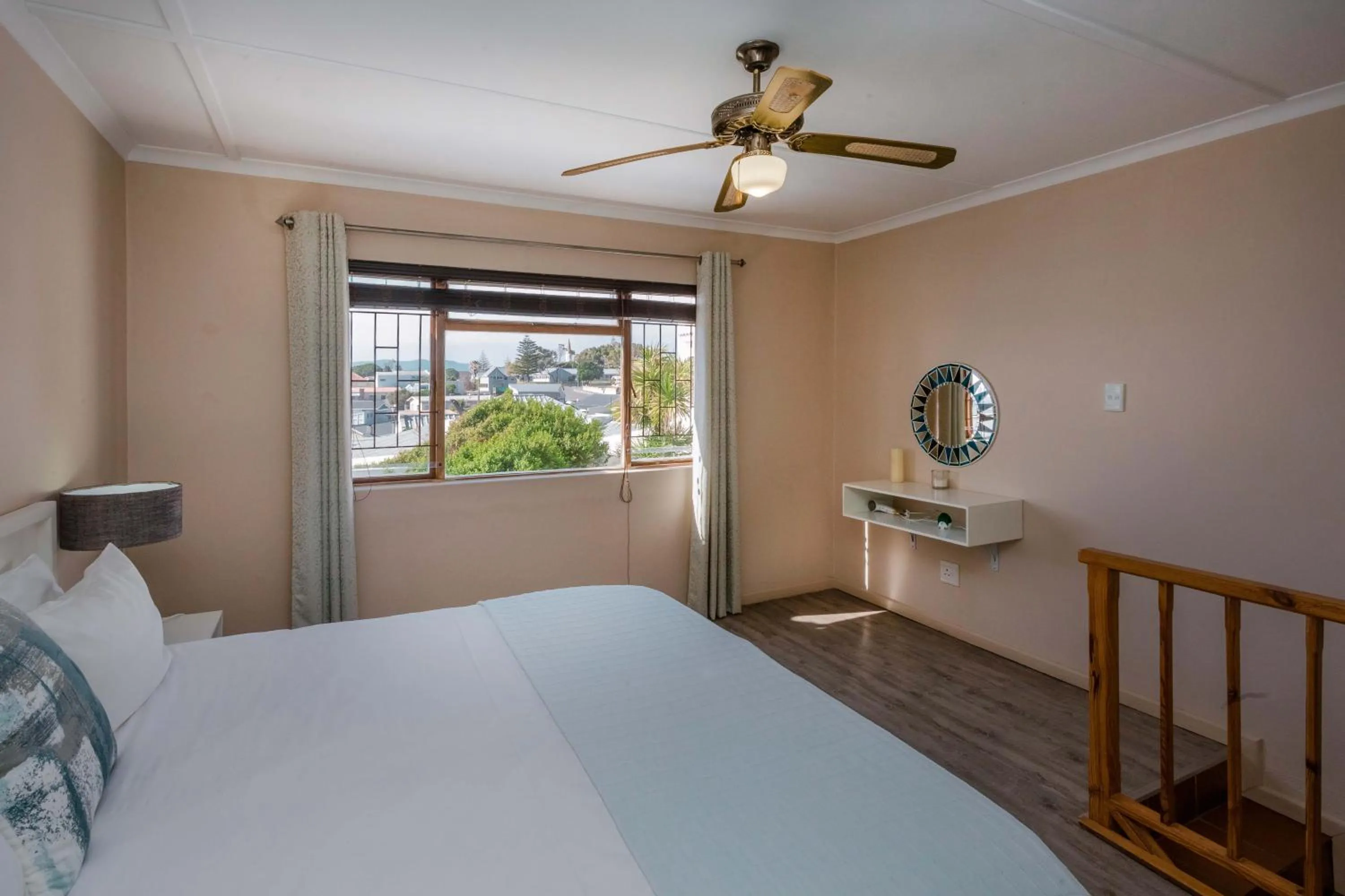 View (from property/room), Bed in Saxon Lodge