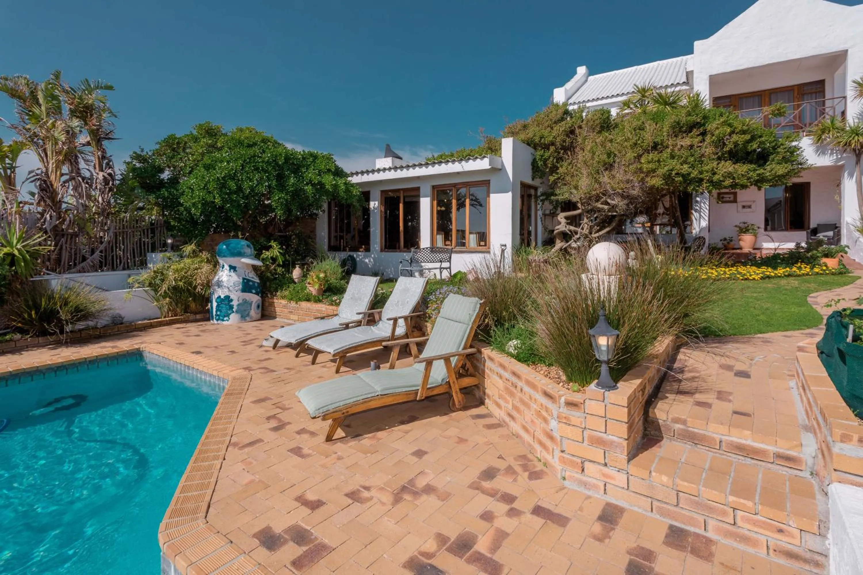 Property building in Saxon Lodge