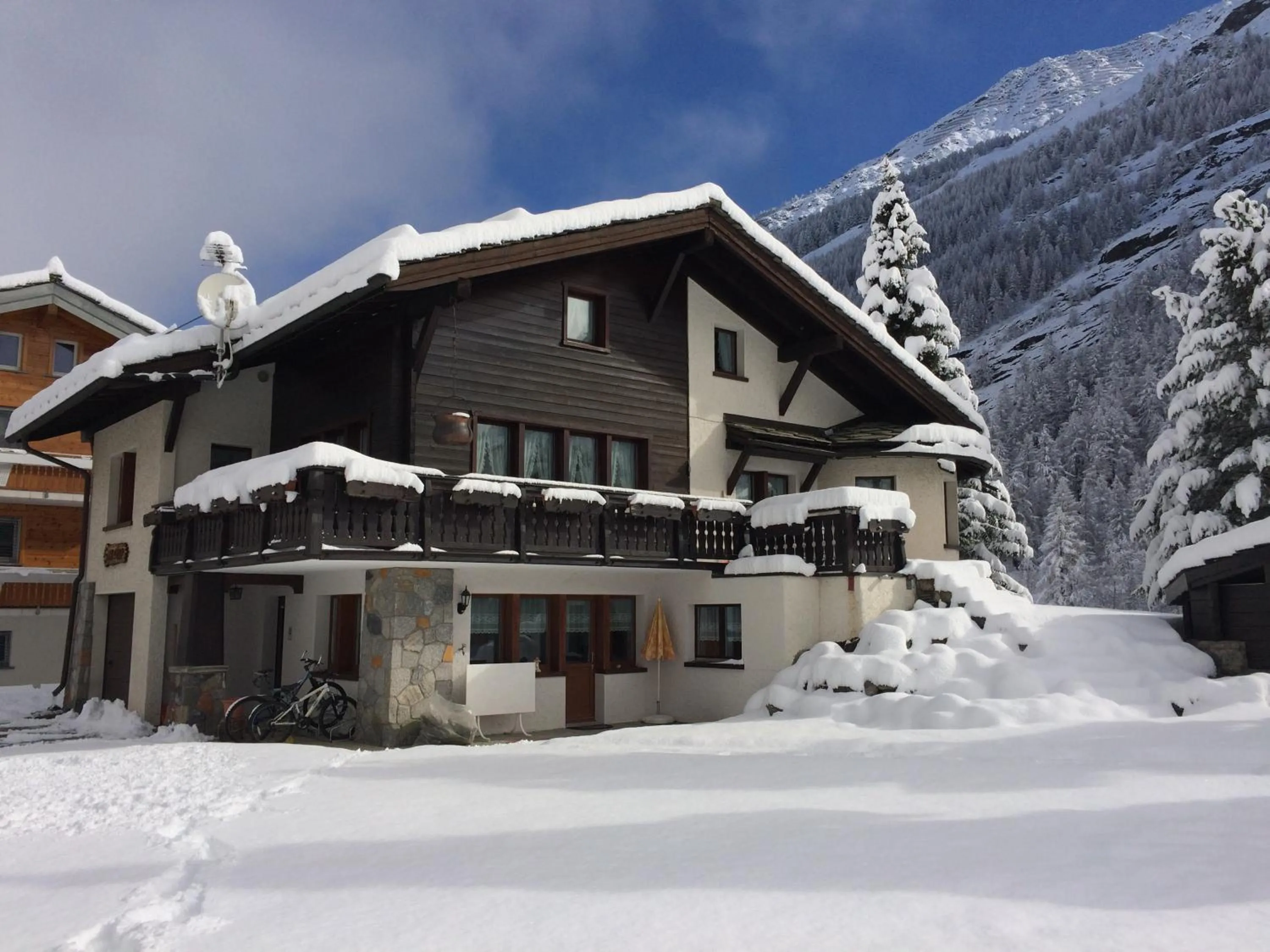 Duplex Apartment (8 Adults) in Chalet Sunstar