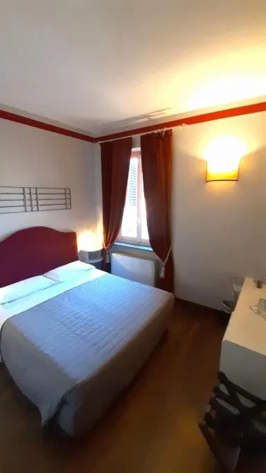 Bed in Albergo Moderno