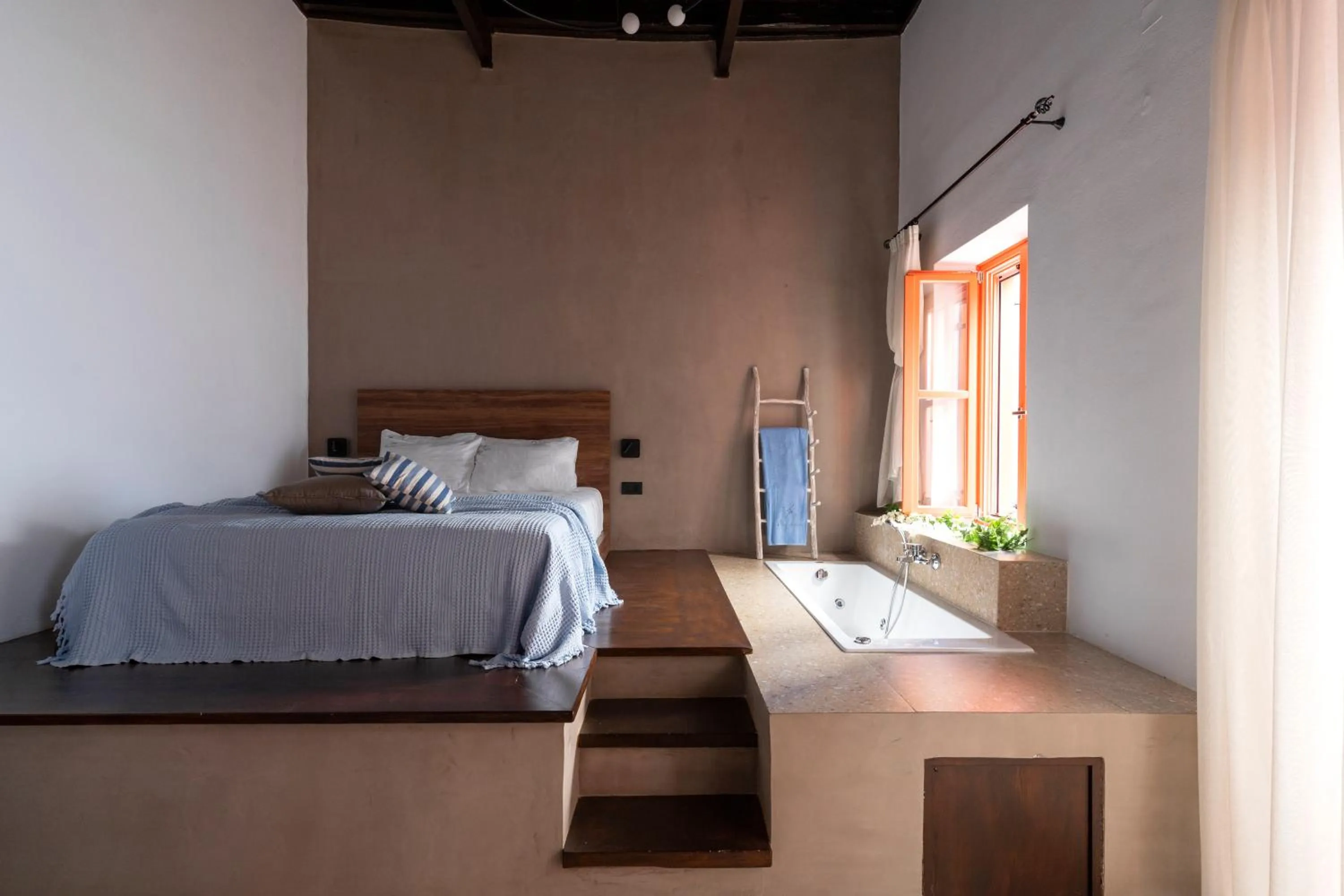 Bedroom, Bed in Blue Jasmine Suites