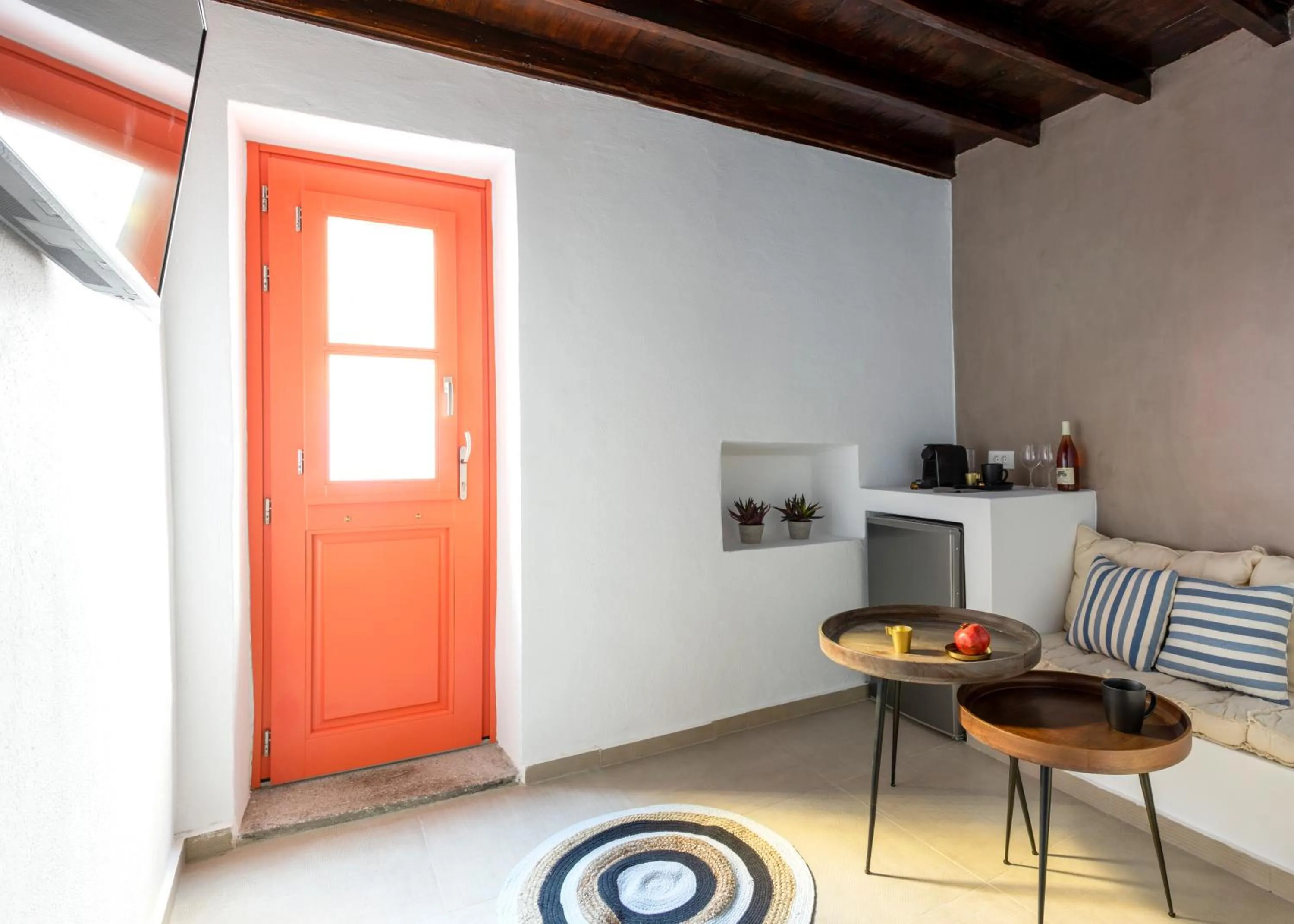 Living room in Blue Jasmine Suites