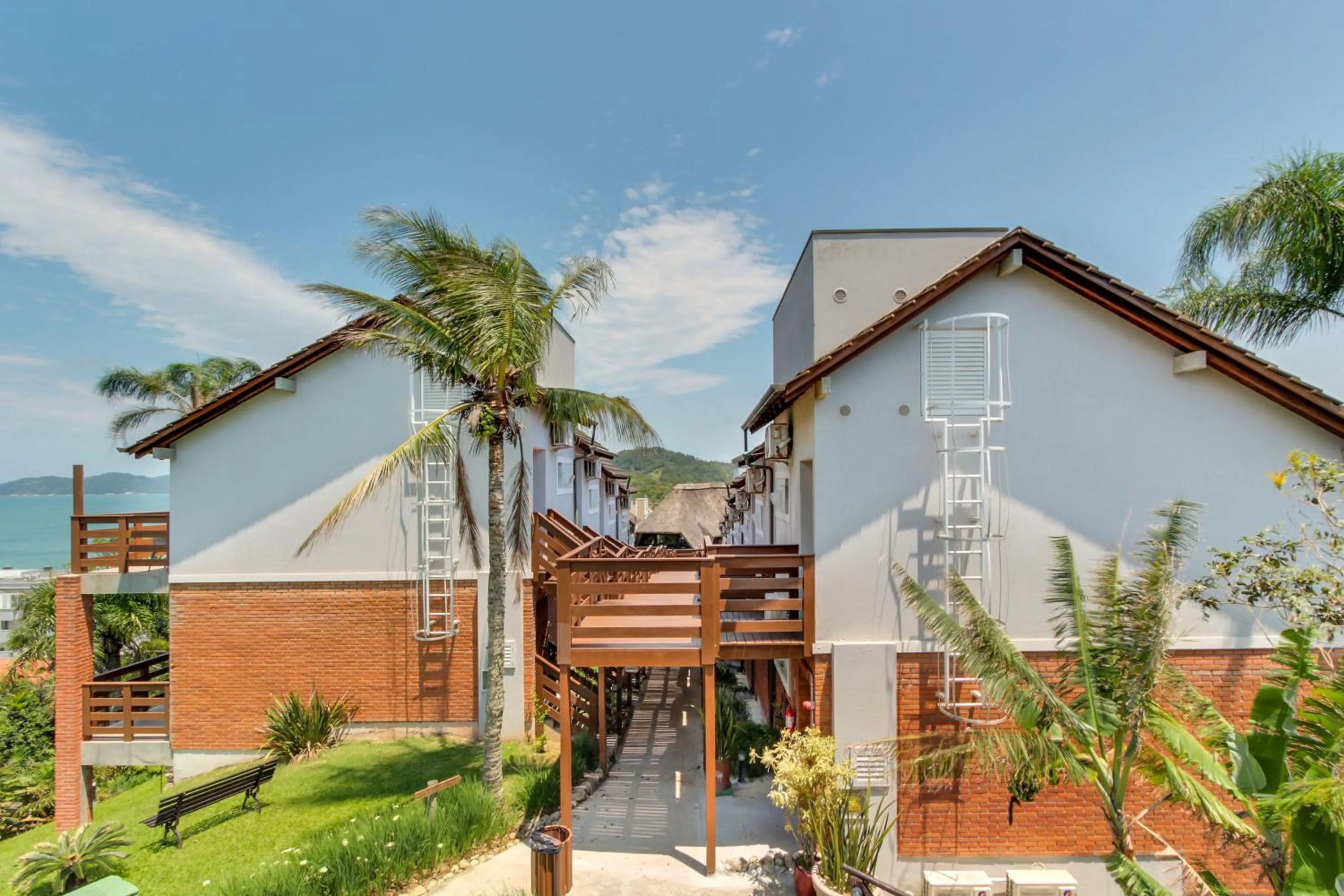 Property building in Pousada do Arvoredo