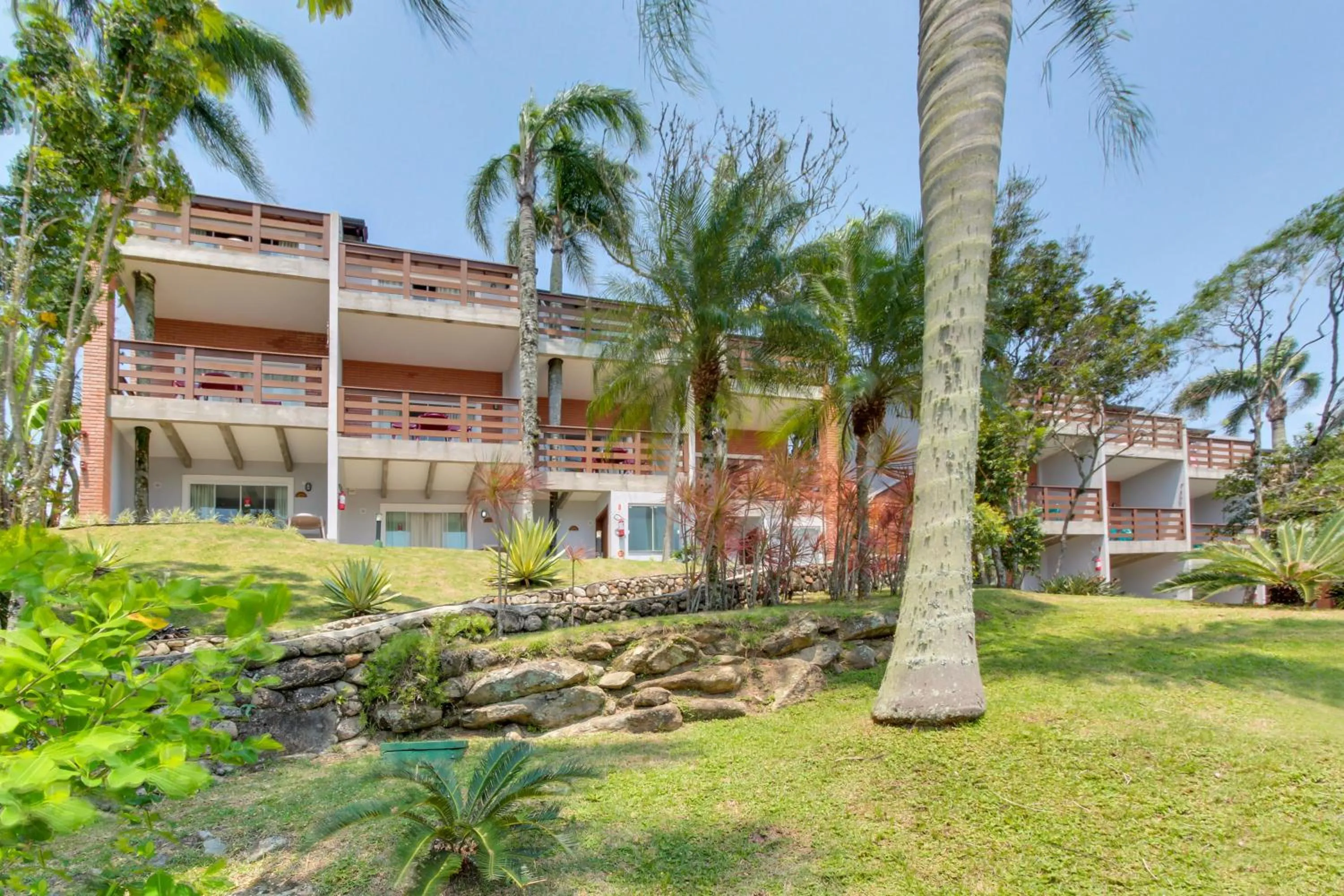 Property building in Pousada do Arvoredo