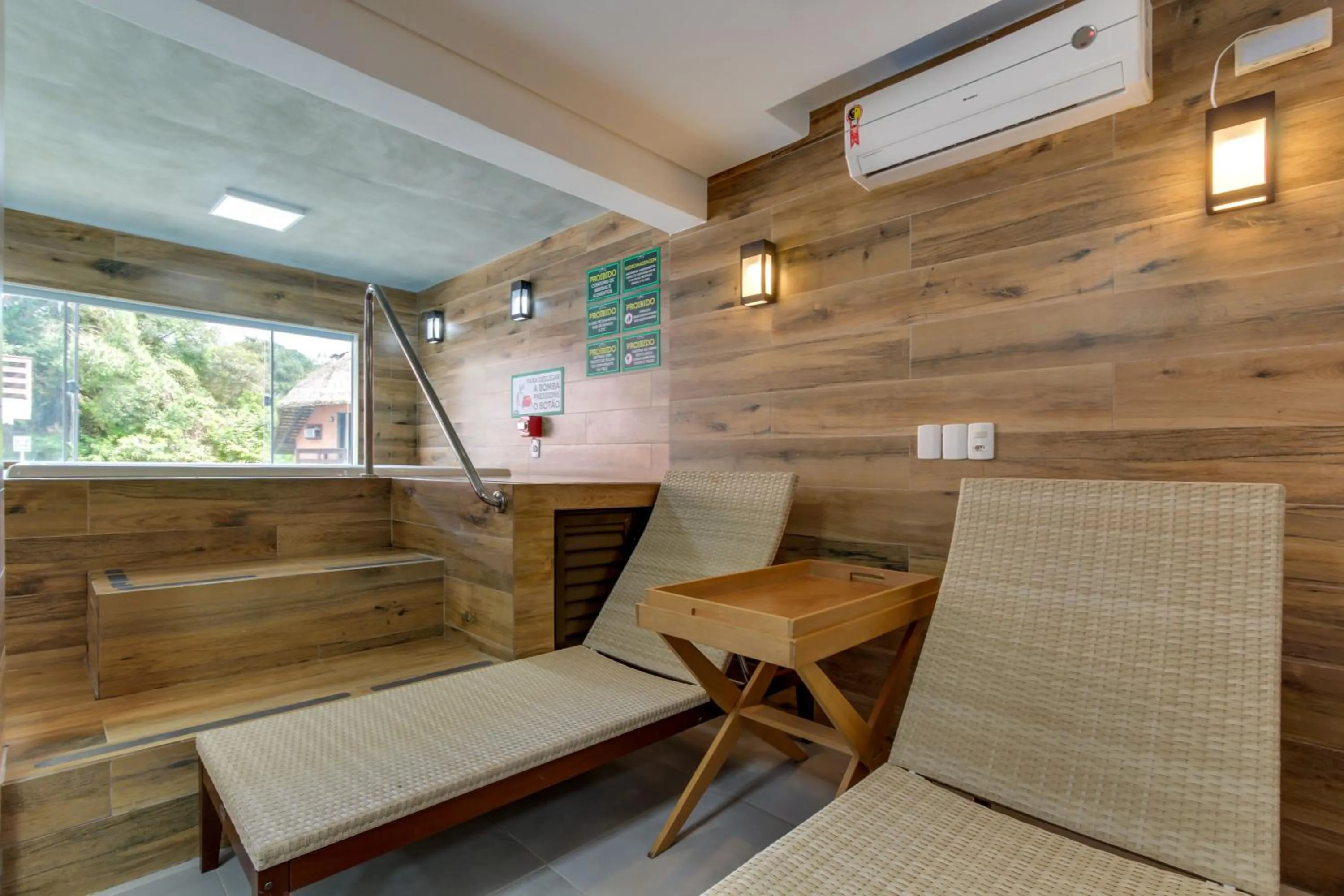 Seating area in Pousada do Arvoredo