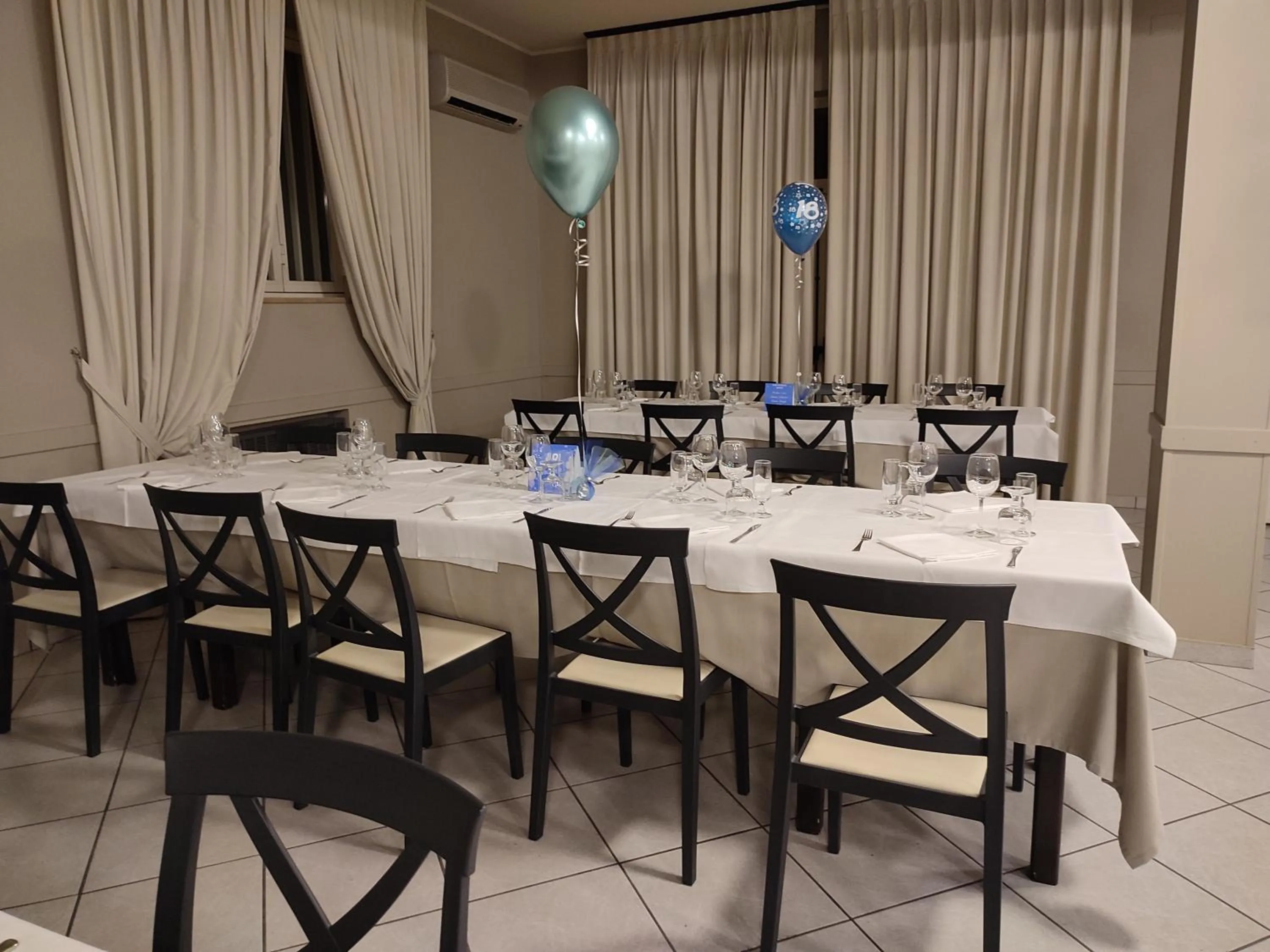 Restaurant/places to eat in Hotel Residence Eden