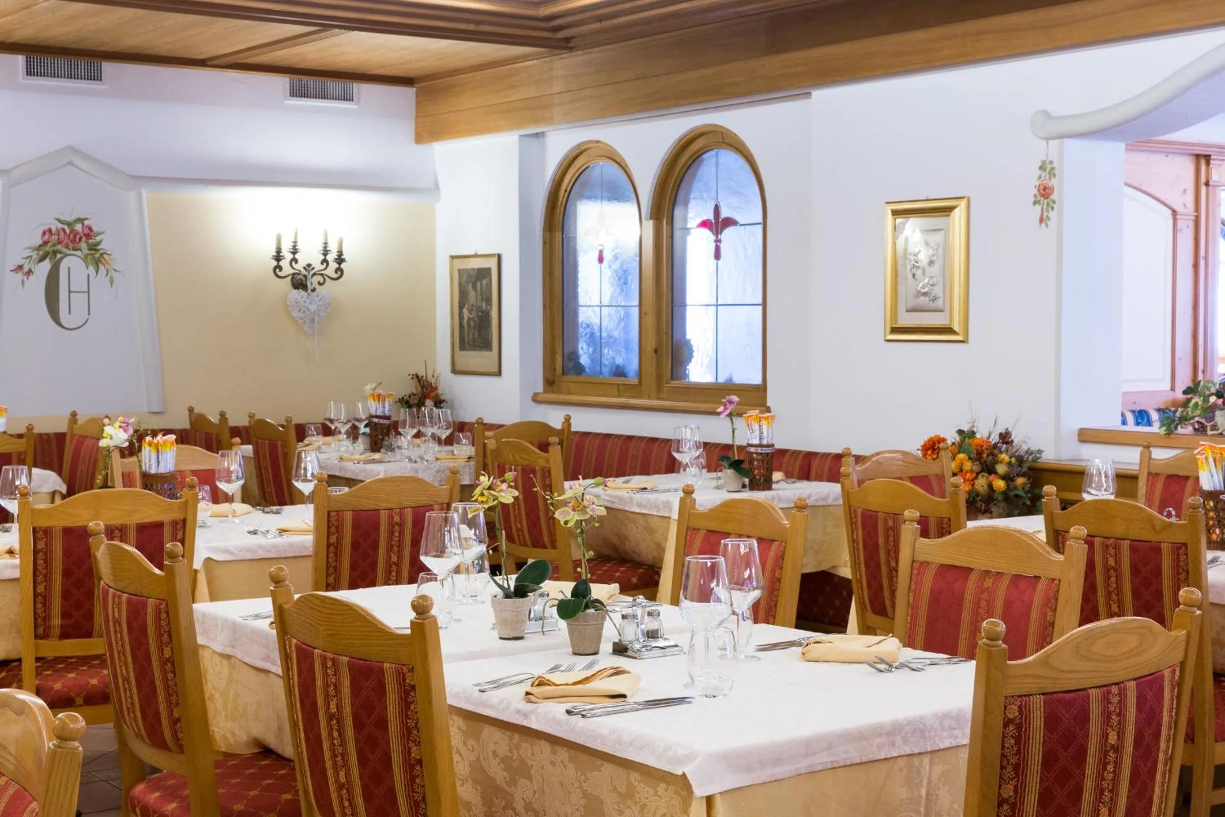 Restaurant/places to eat in Hotel Cristina