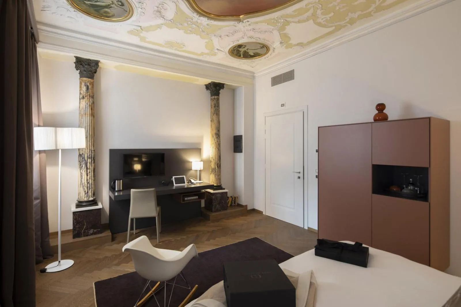 TV and multimedia in Corte Di Gabriela