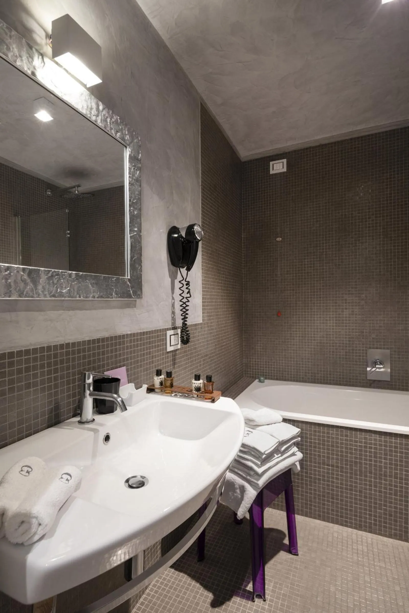 Bathroom in Corte Di Gabriela