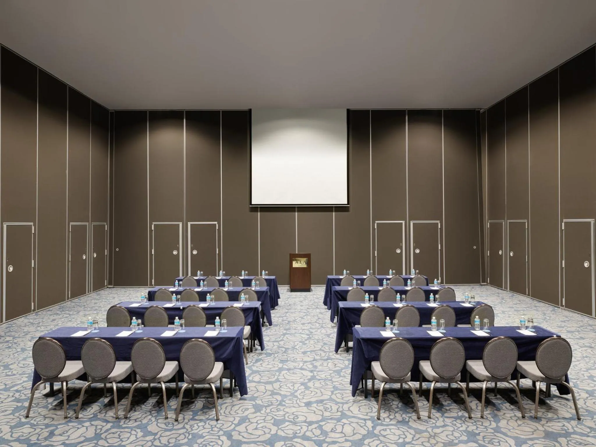 Meeting/conference room in Live Aqua San Miguel de Allende