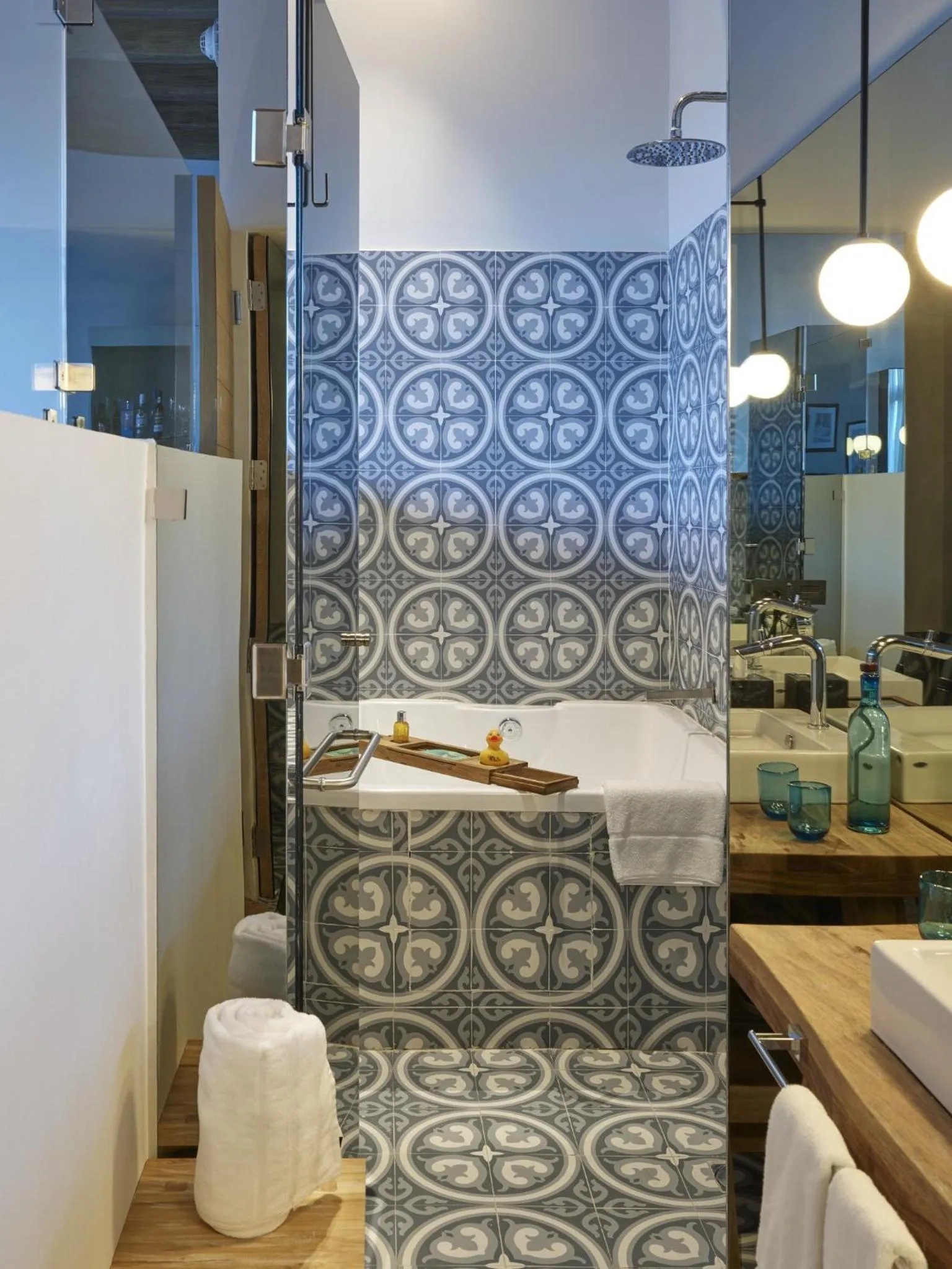 Photo of the whole room in Live Aqua San Miguel de Allende