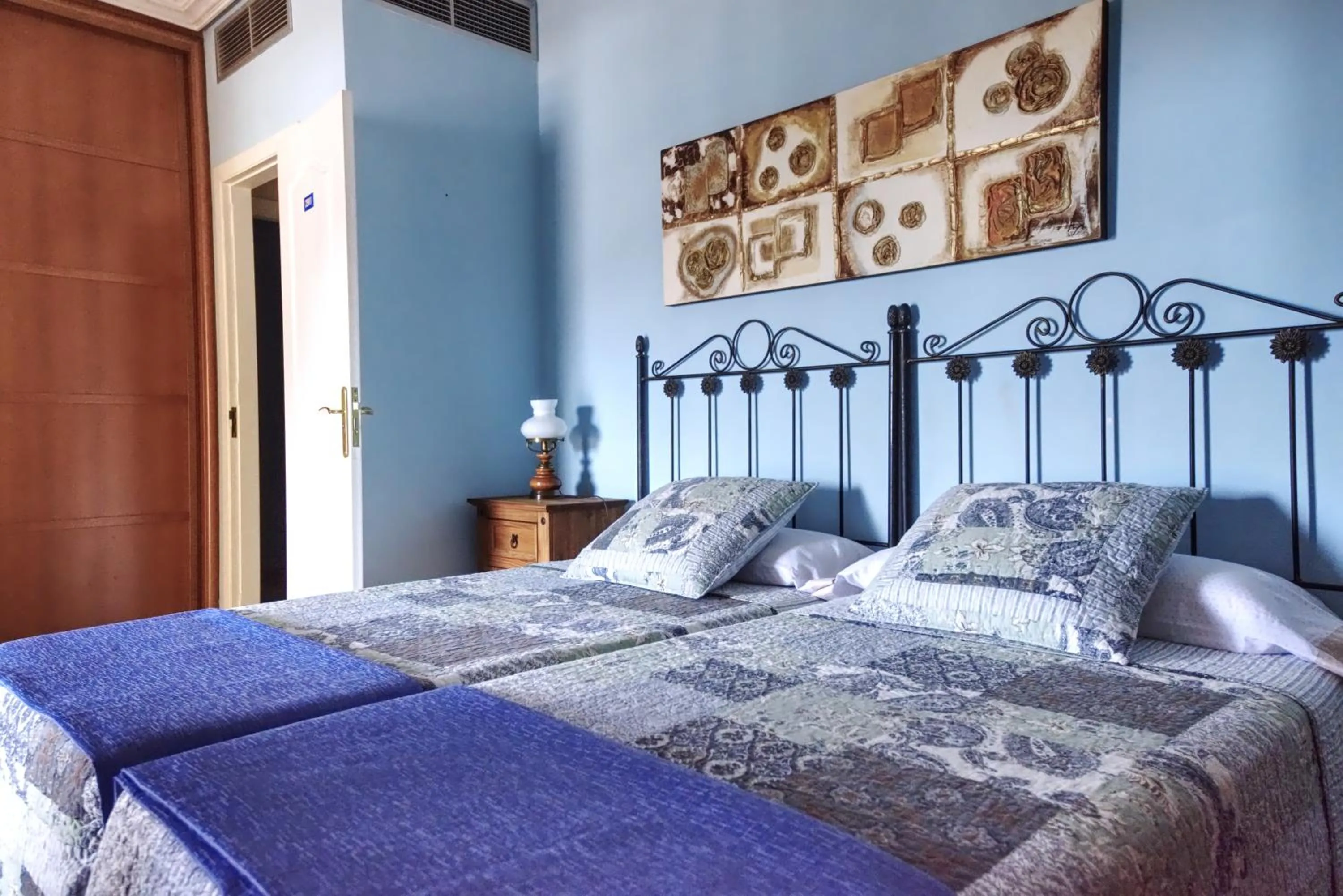 Photo of the whole room, Bed in Hotel La Colina