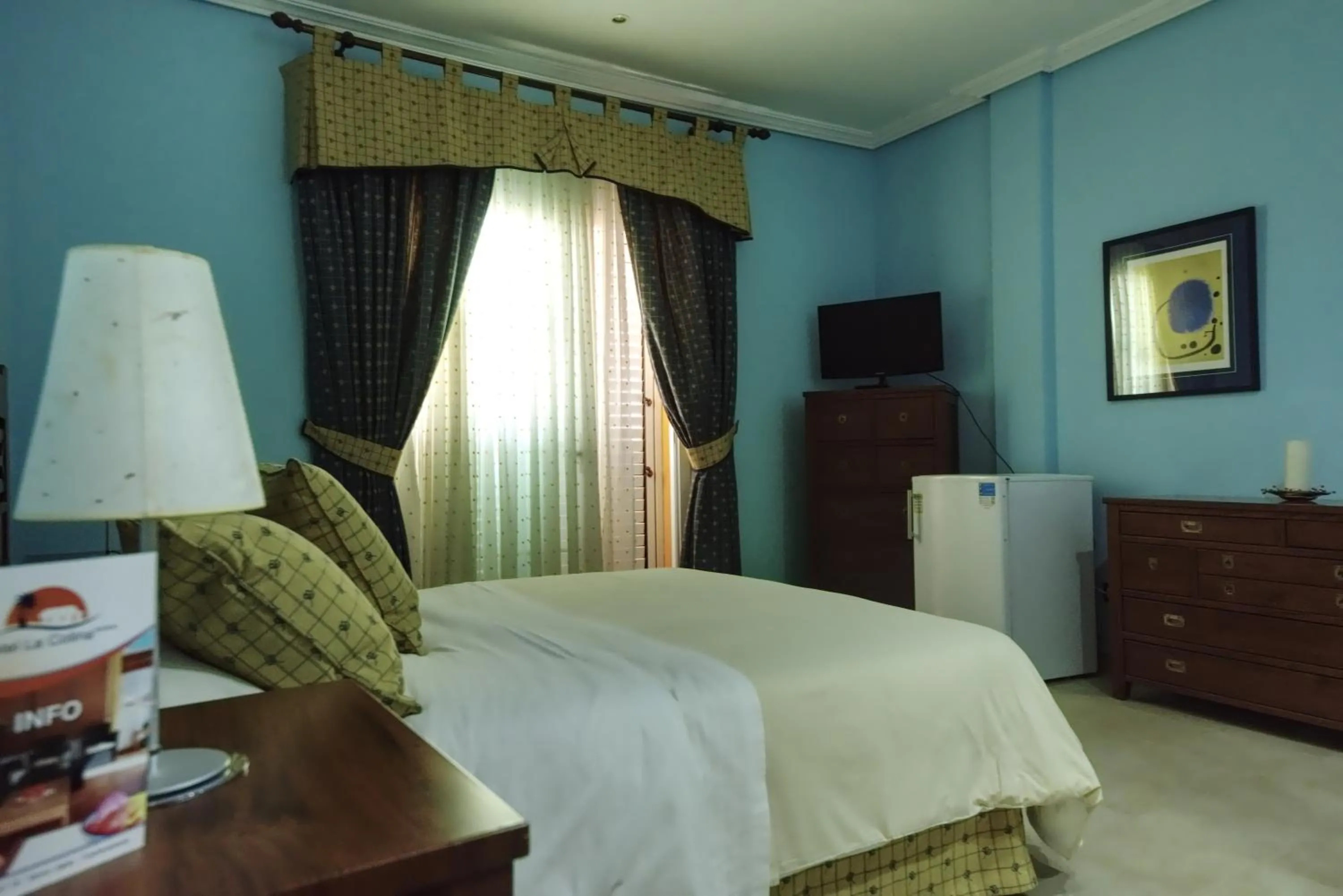 Photo of the whole room, Bed in Hotel La Colina