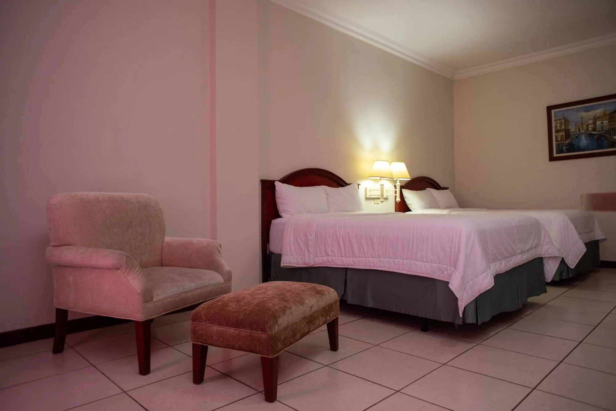 Living room, Bed in Hotel Mirador Plaza