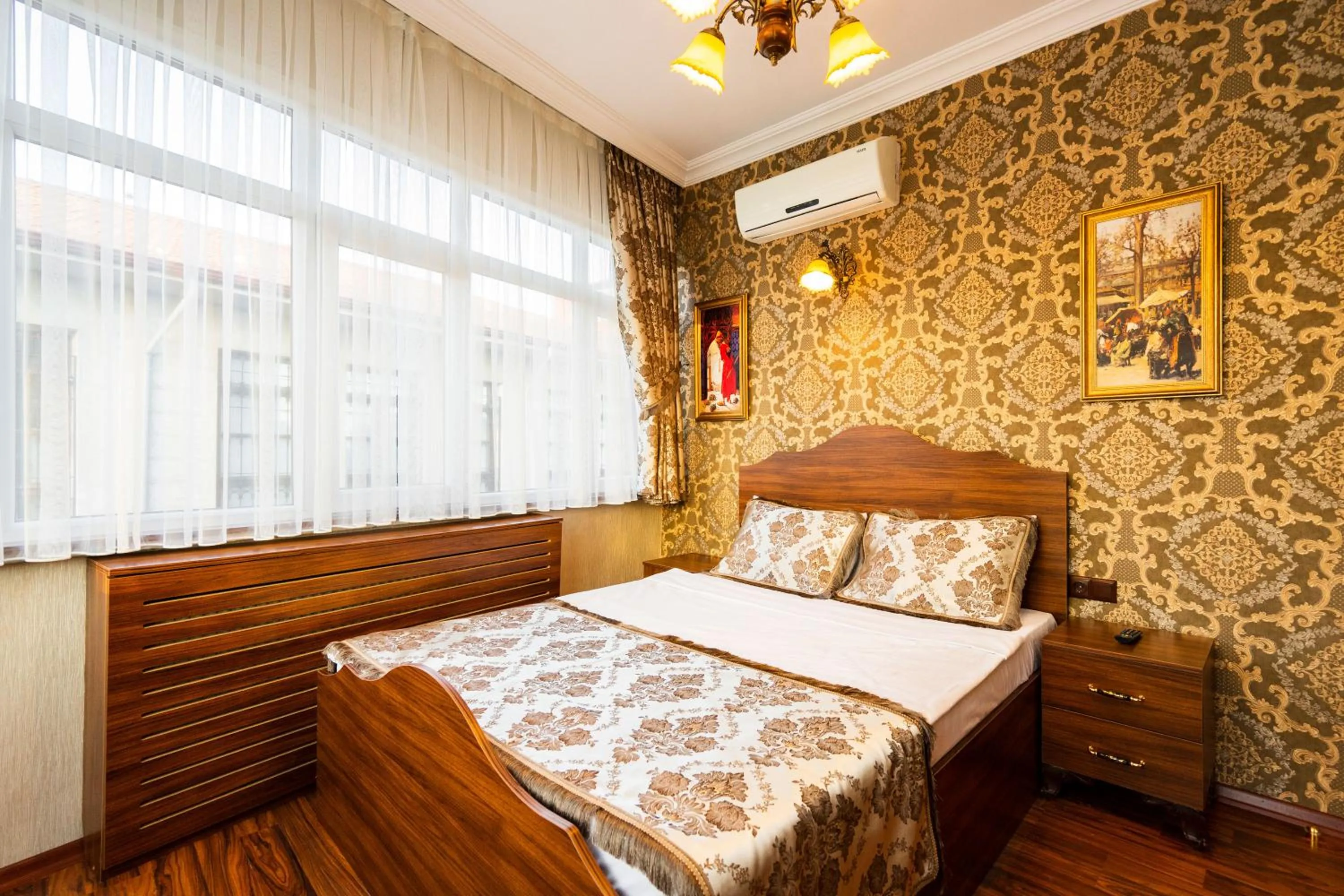 Bedroom, Bed in The First Ottoman Suites