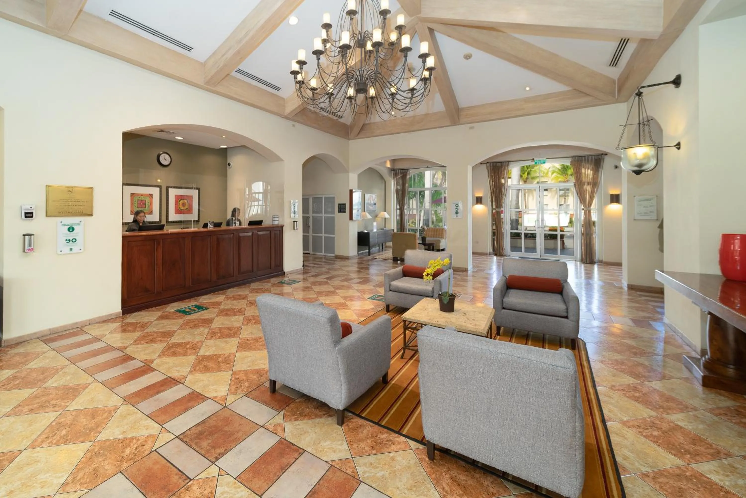 Lobby or reception in Quality Hotel Real Aeropuerto San Salvador