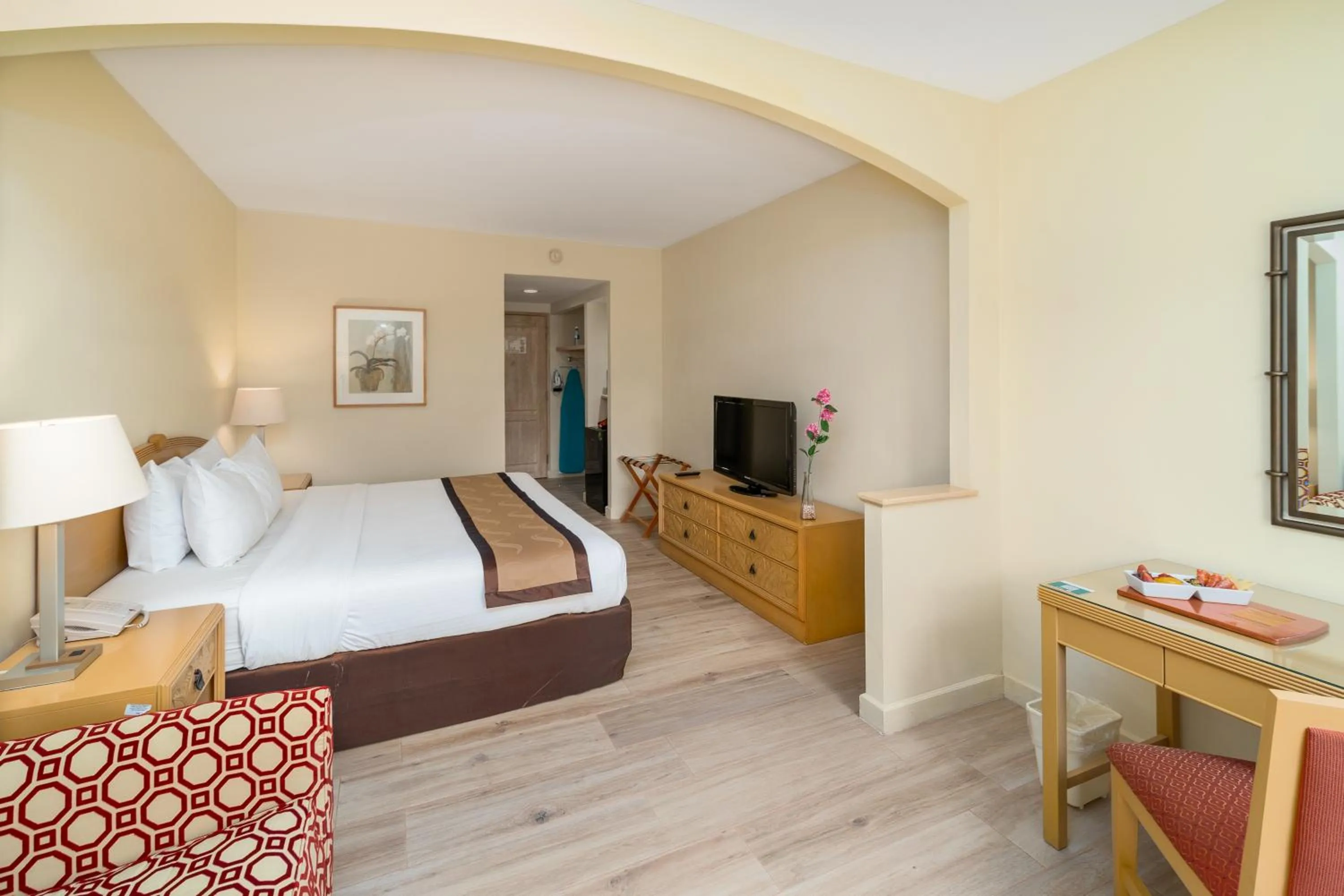 Bed in Quality Hotel Real Aeropuerto San Salvador