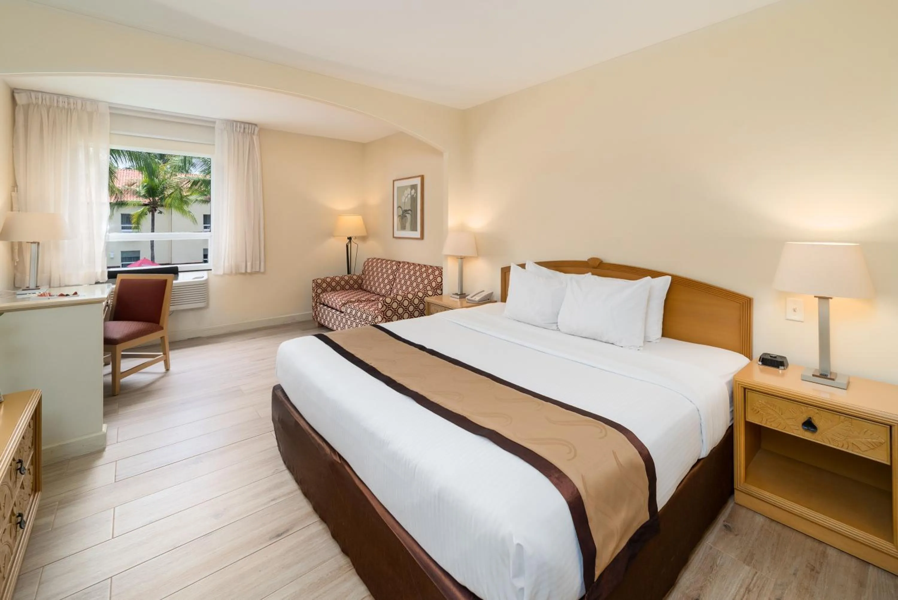 Bed in Quality Hotel Real Aeropuerto San Salvador