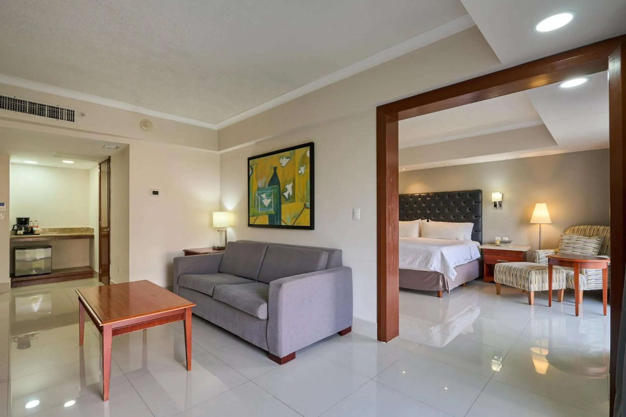 Photo of the whole room, Bed in Holiday Inn Tuxtla Gutierrez by IHG