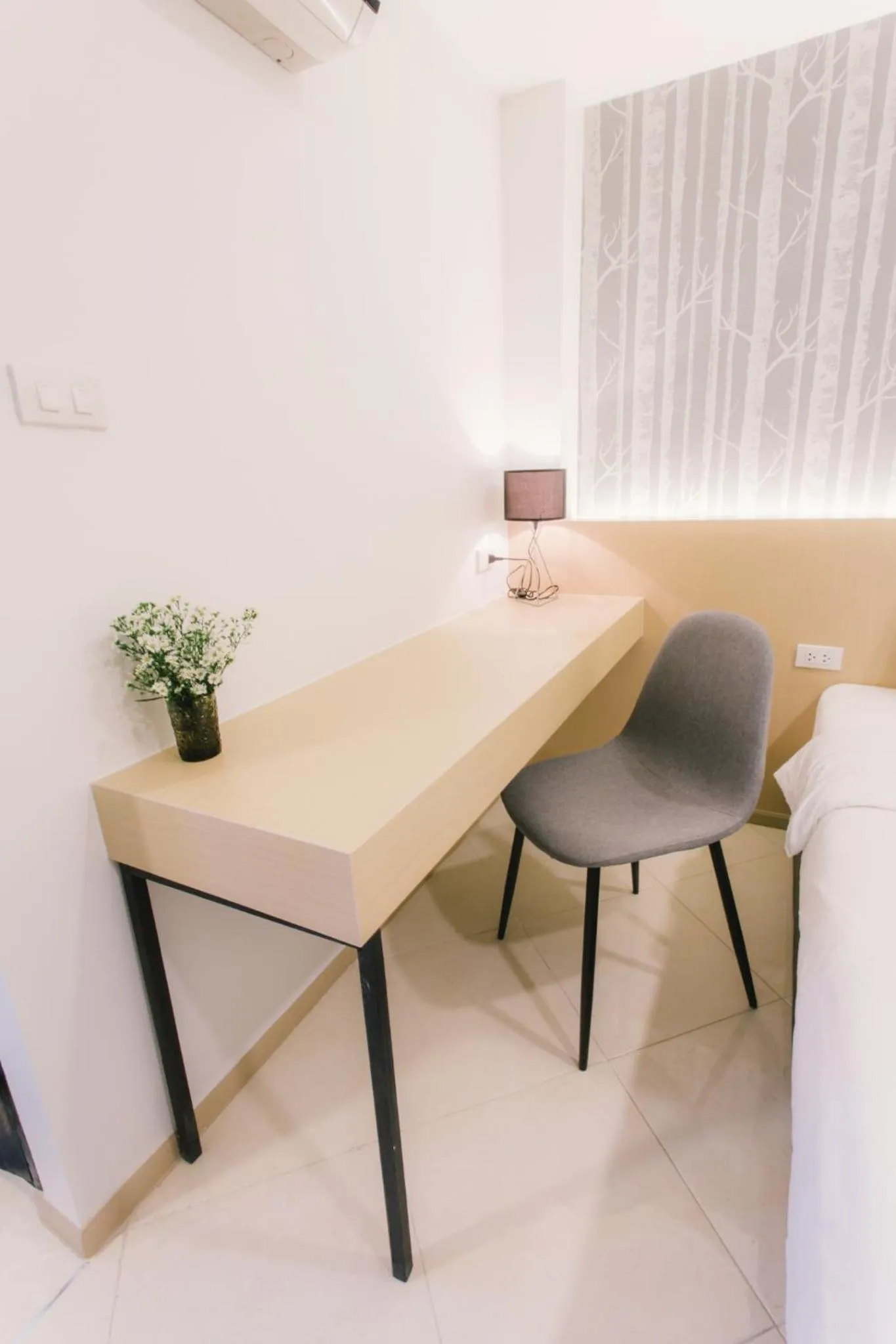 Seating area in Royal Princess City Lamphun Hotel