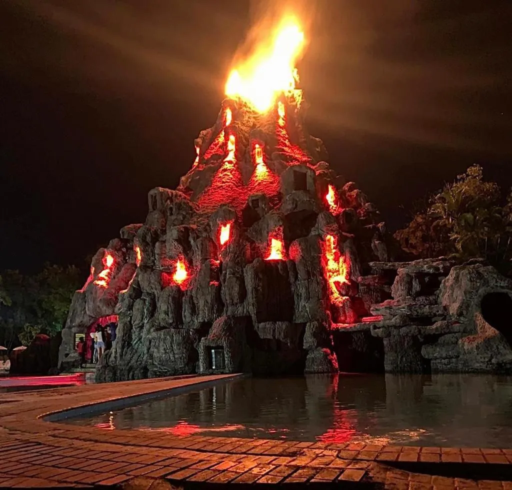 Swimming pool in Terra Parque Eco Resort