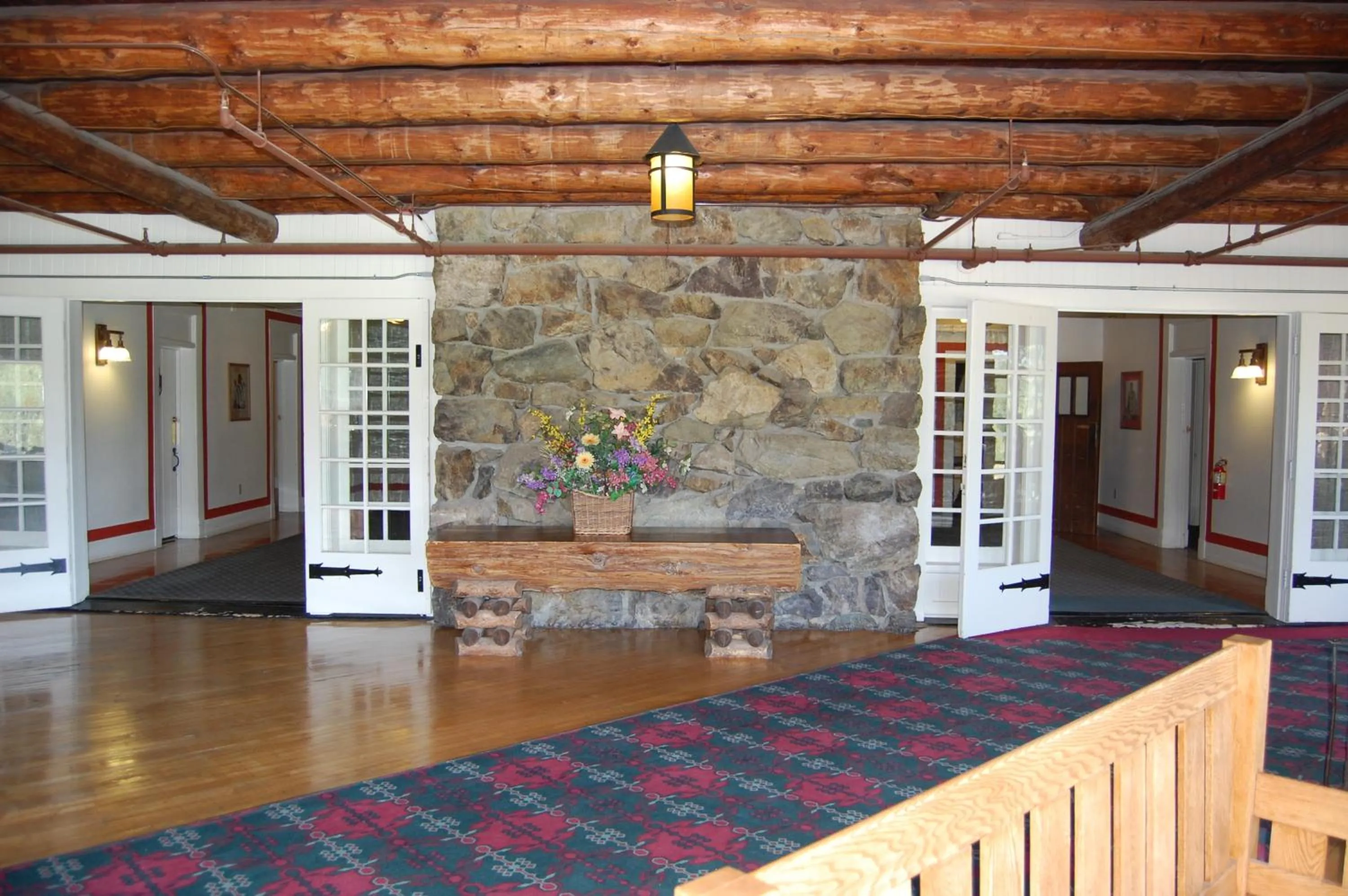 Lobby or reception in Glacier Park Lodge