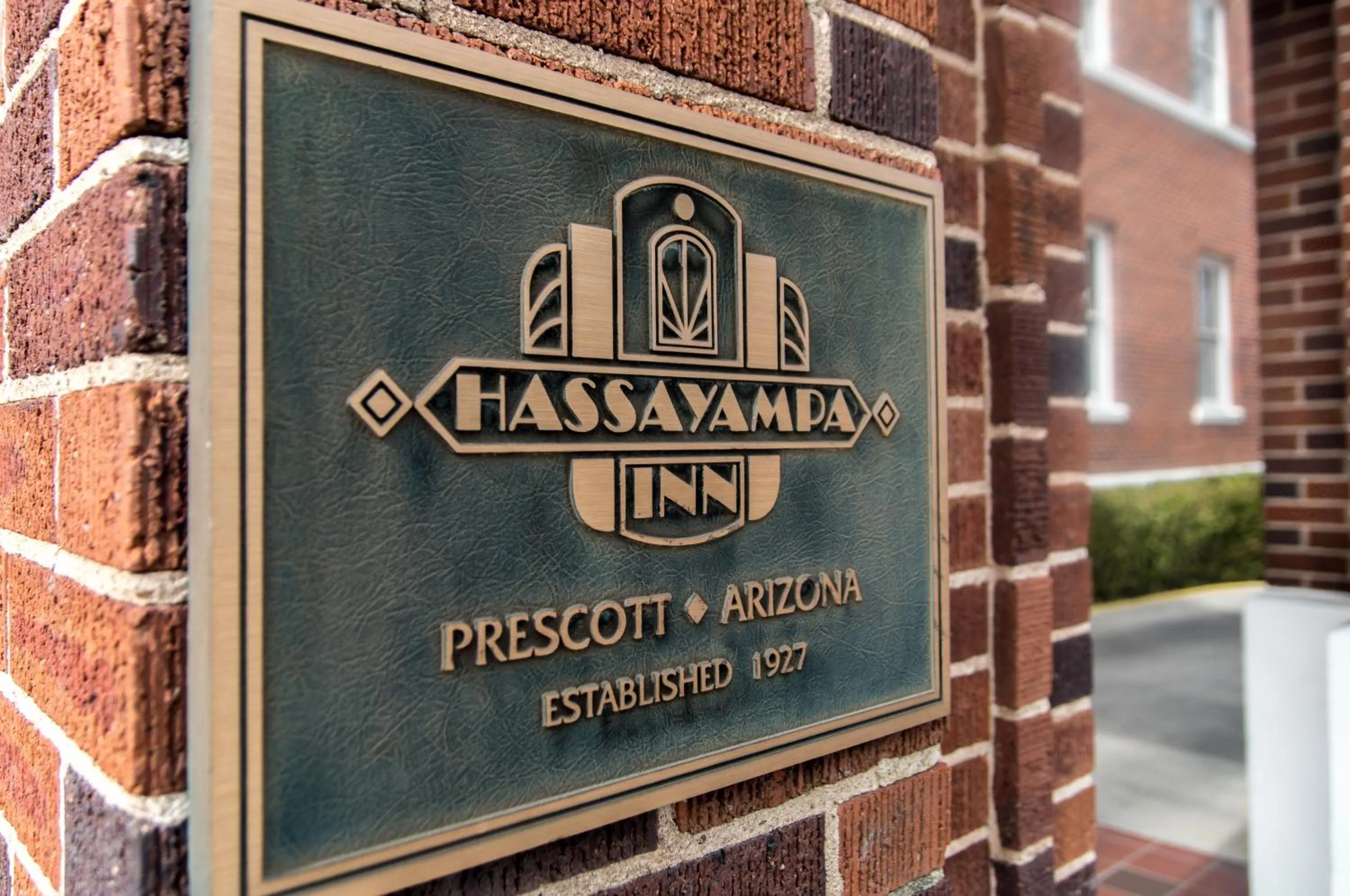 Facade/entrance in Hassayampa Inn