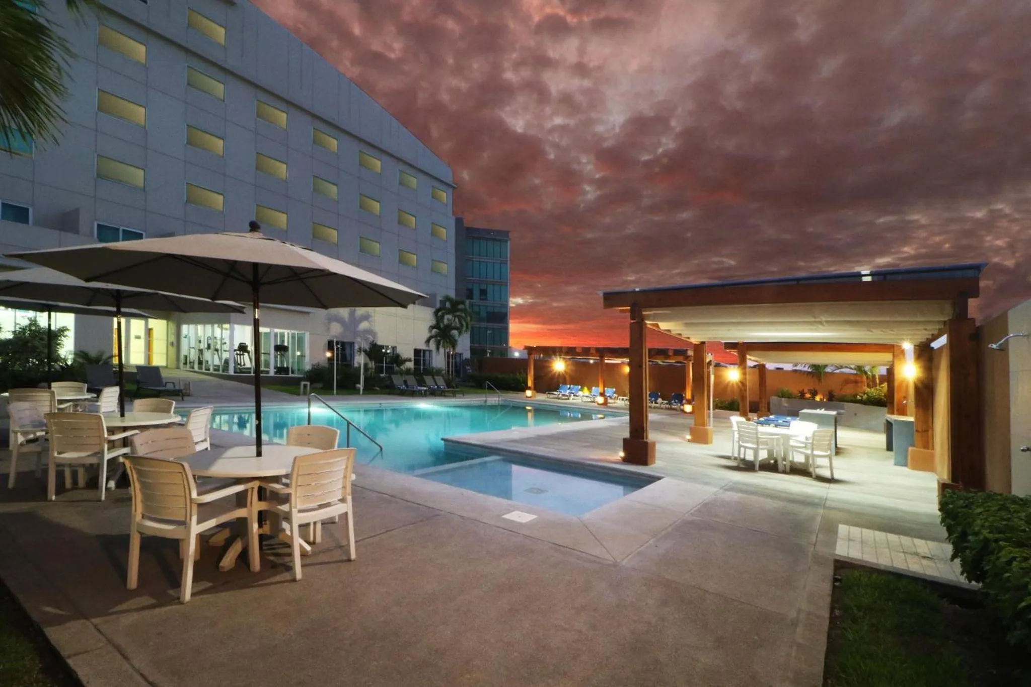 Swimming pool in Holiday Inn Express Manzanillo by IHG