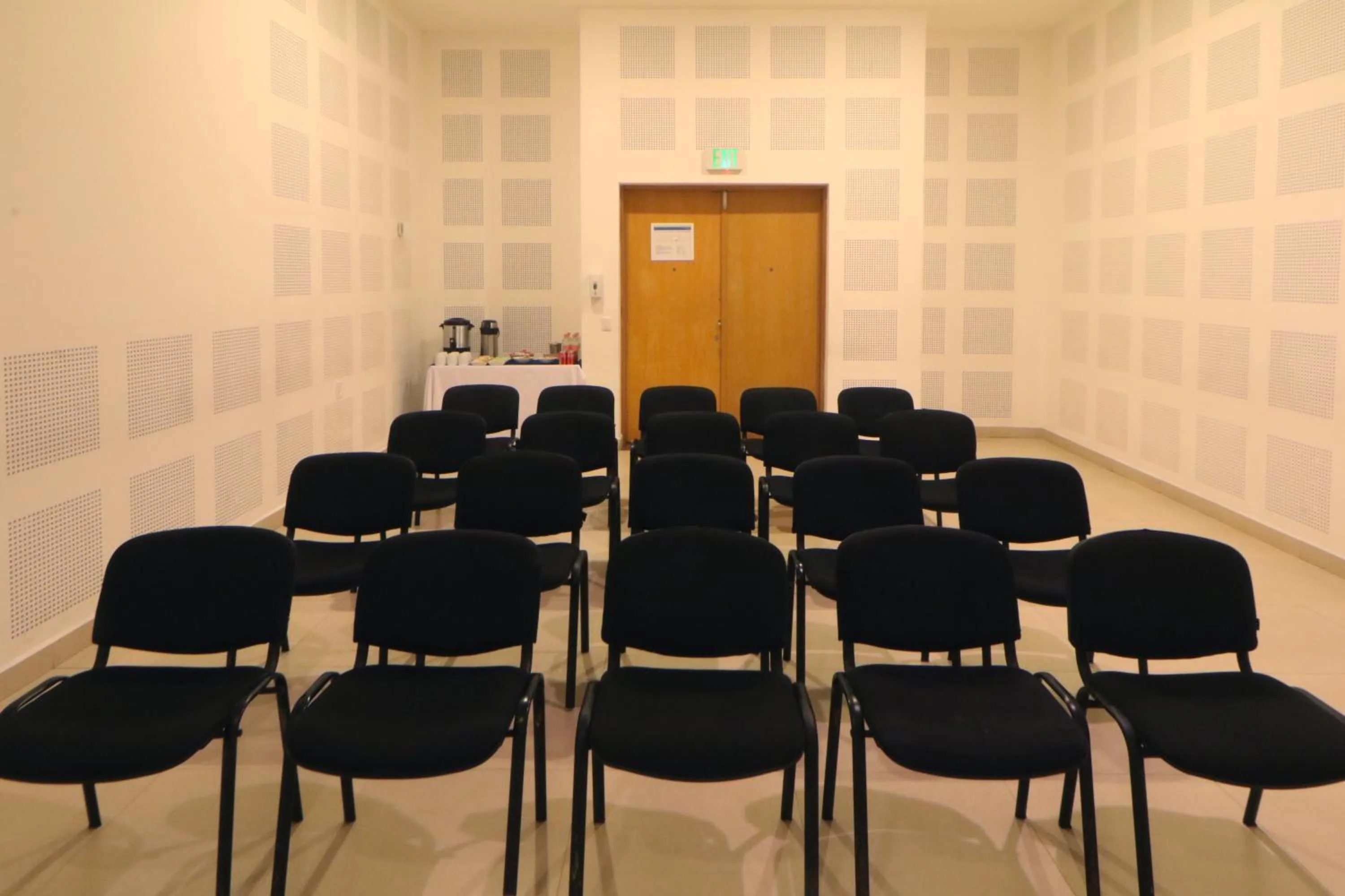 Meeting/conference room in Holiday Inn Express Manzanillo by IHG