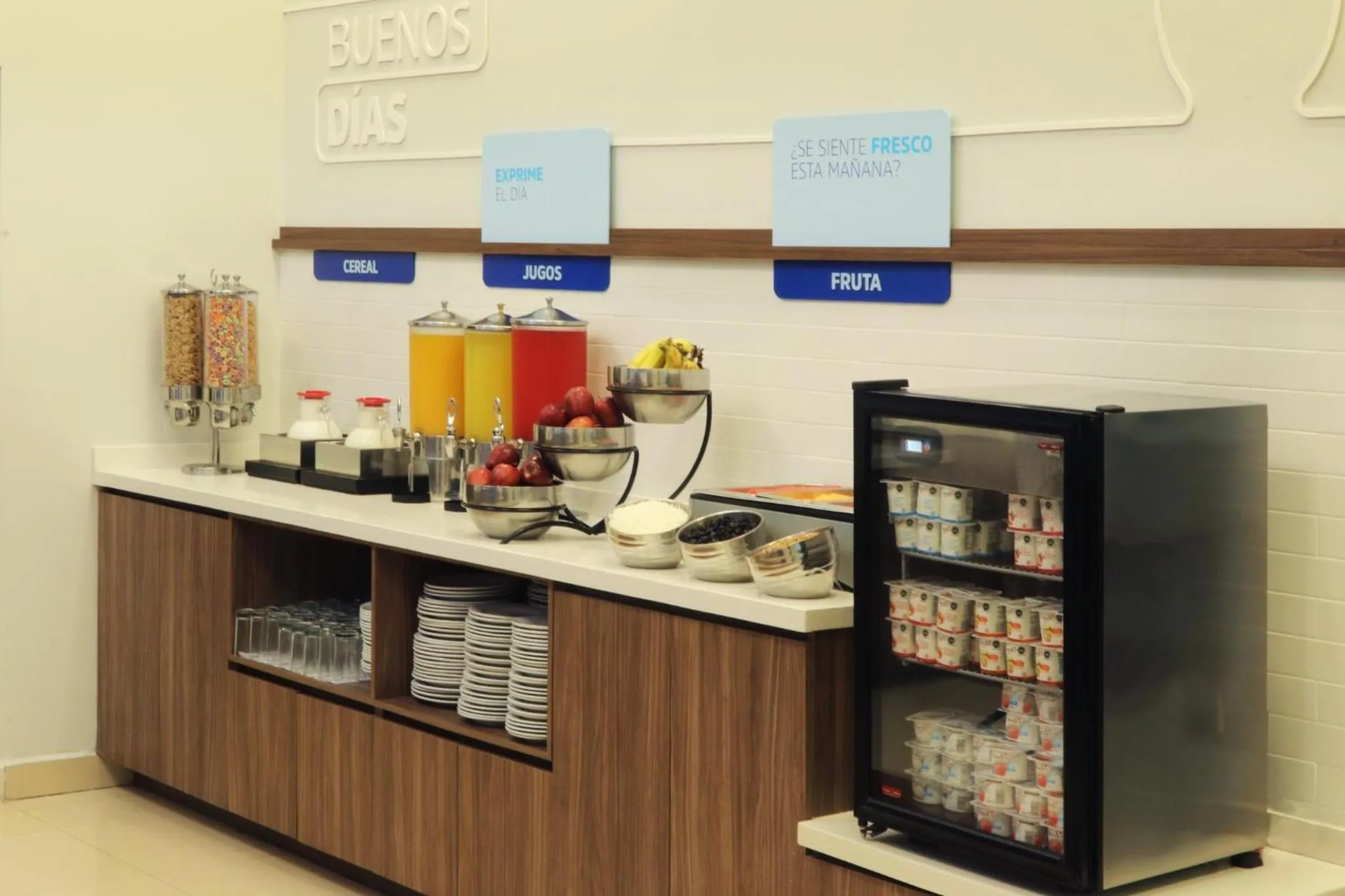 Breakfast in Holiday Inn Express Manzanillo by IHG