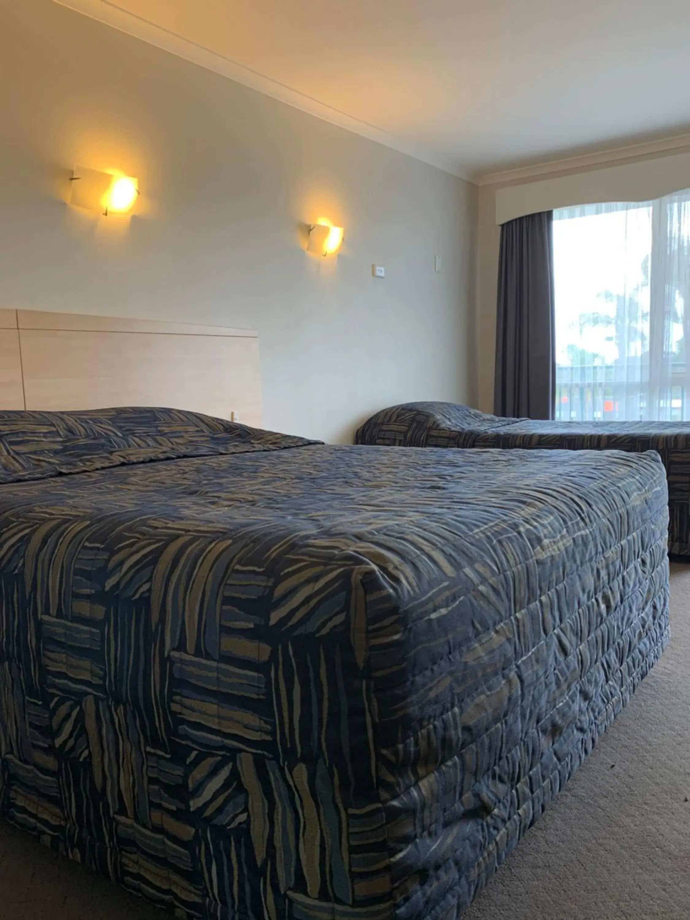 Triple Room in Shellharbour Resort and Conference Centre Triple Room in Shellharbour Resort and Conference Centre