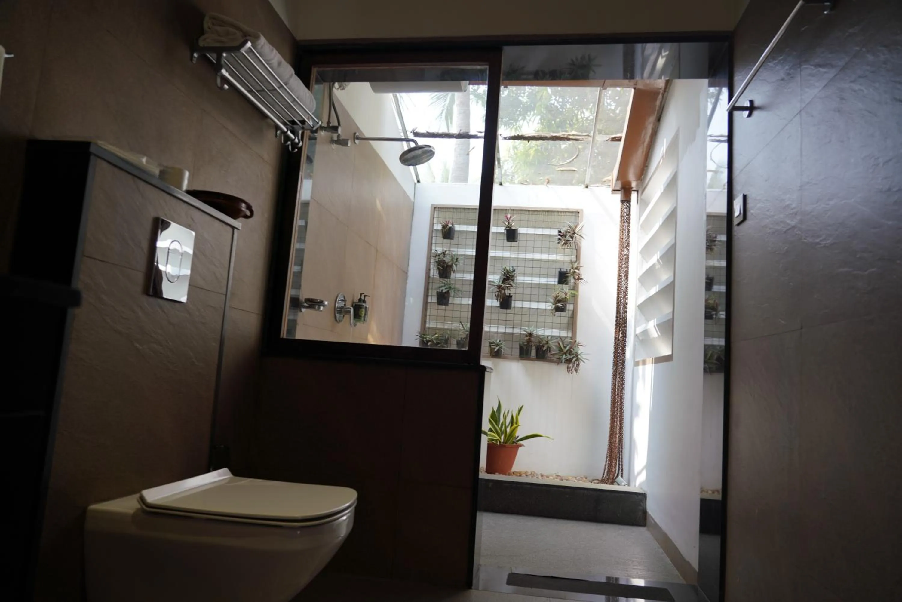 Bathroom in Backwater Ripples Kumarakom