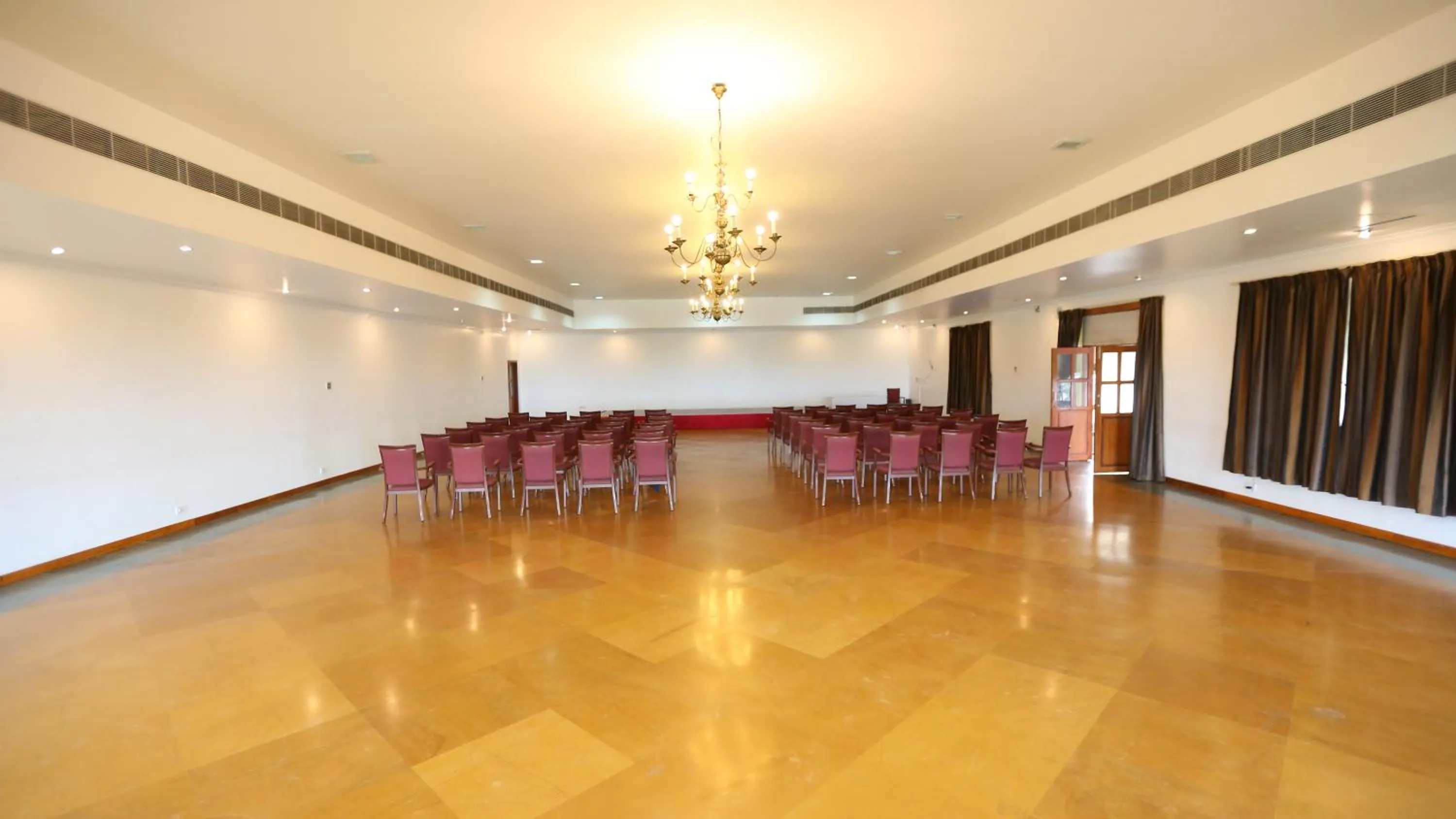 Meeting/conference room in Le Pondy