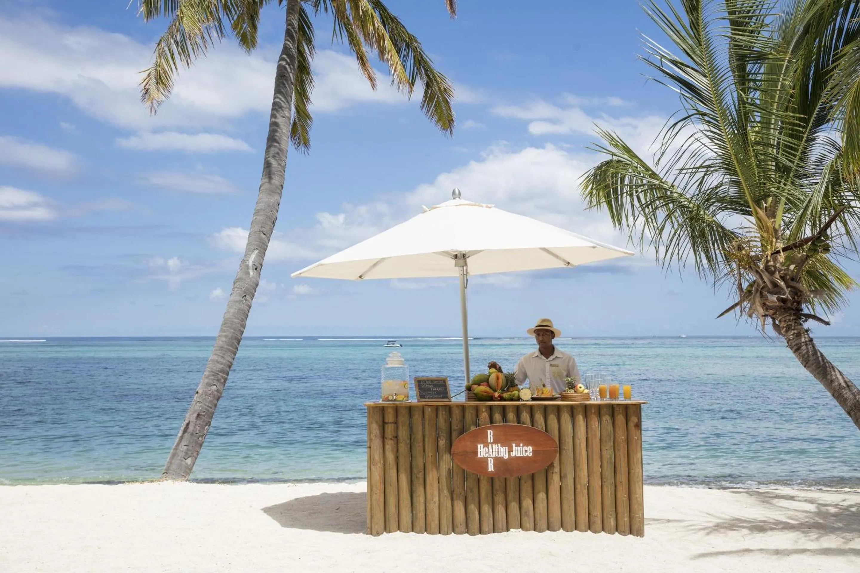 Beach in Dinarobin Beachcomber Golf Resort & Spa