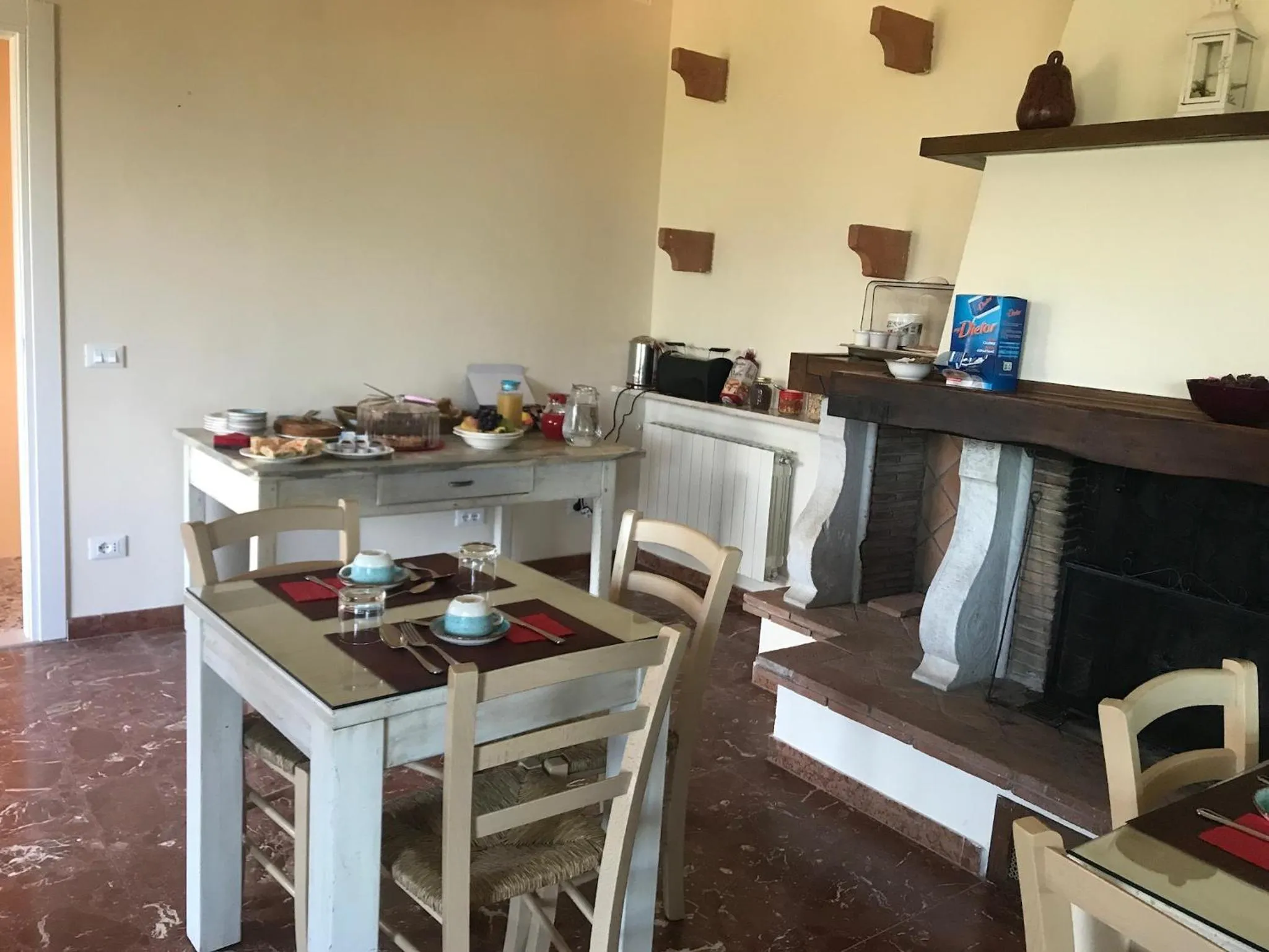 Food and drinks in B&B La Casa di Alice