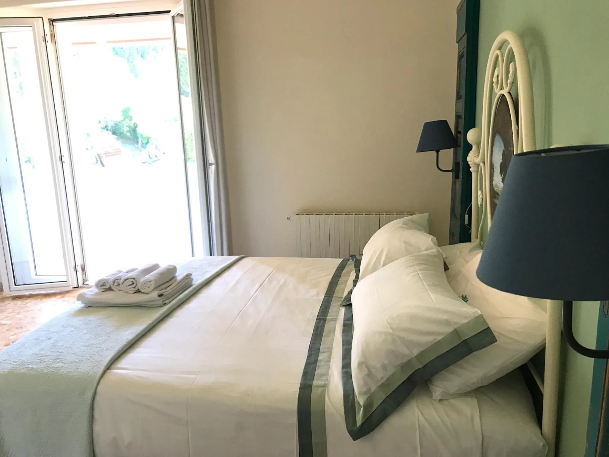 Bedroom, Bed in B&B La Casa di Alice