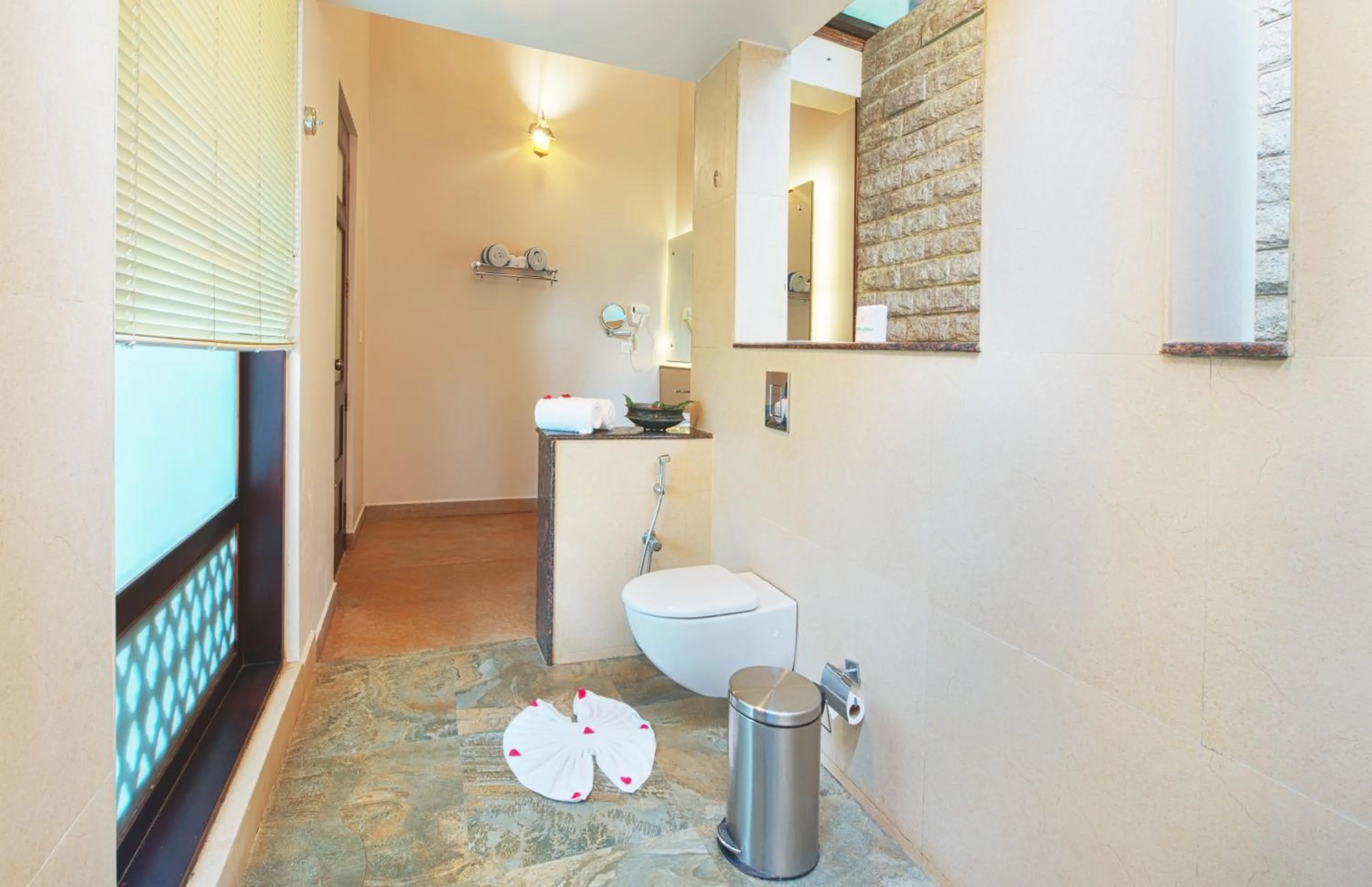 Bathroom in Greenwoods Resort, Thekkady