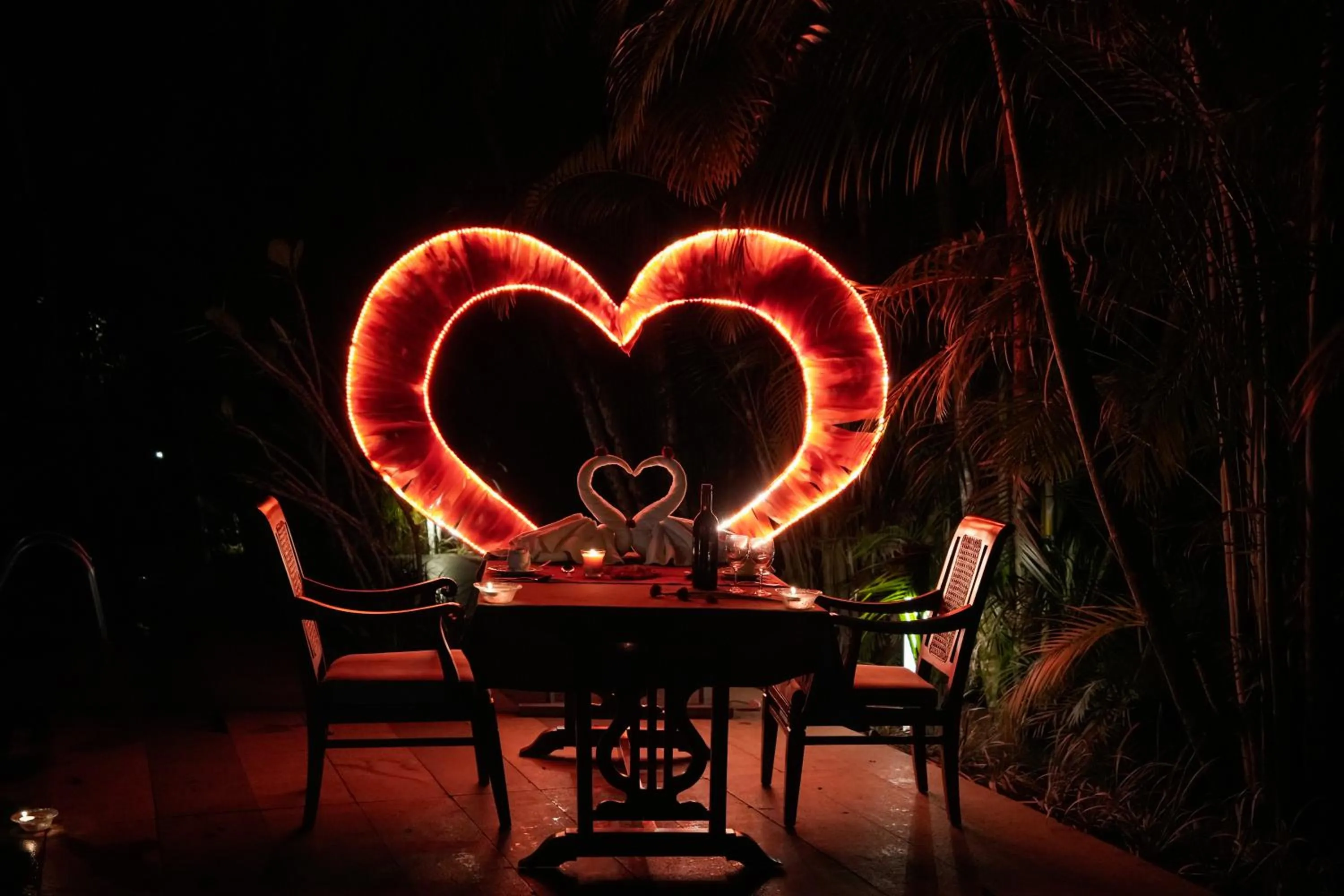 Night in Greenwoods Resort, Thekkady