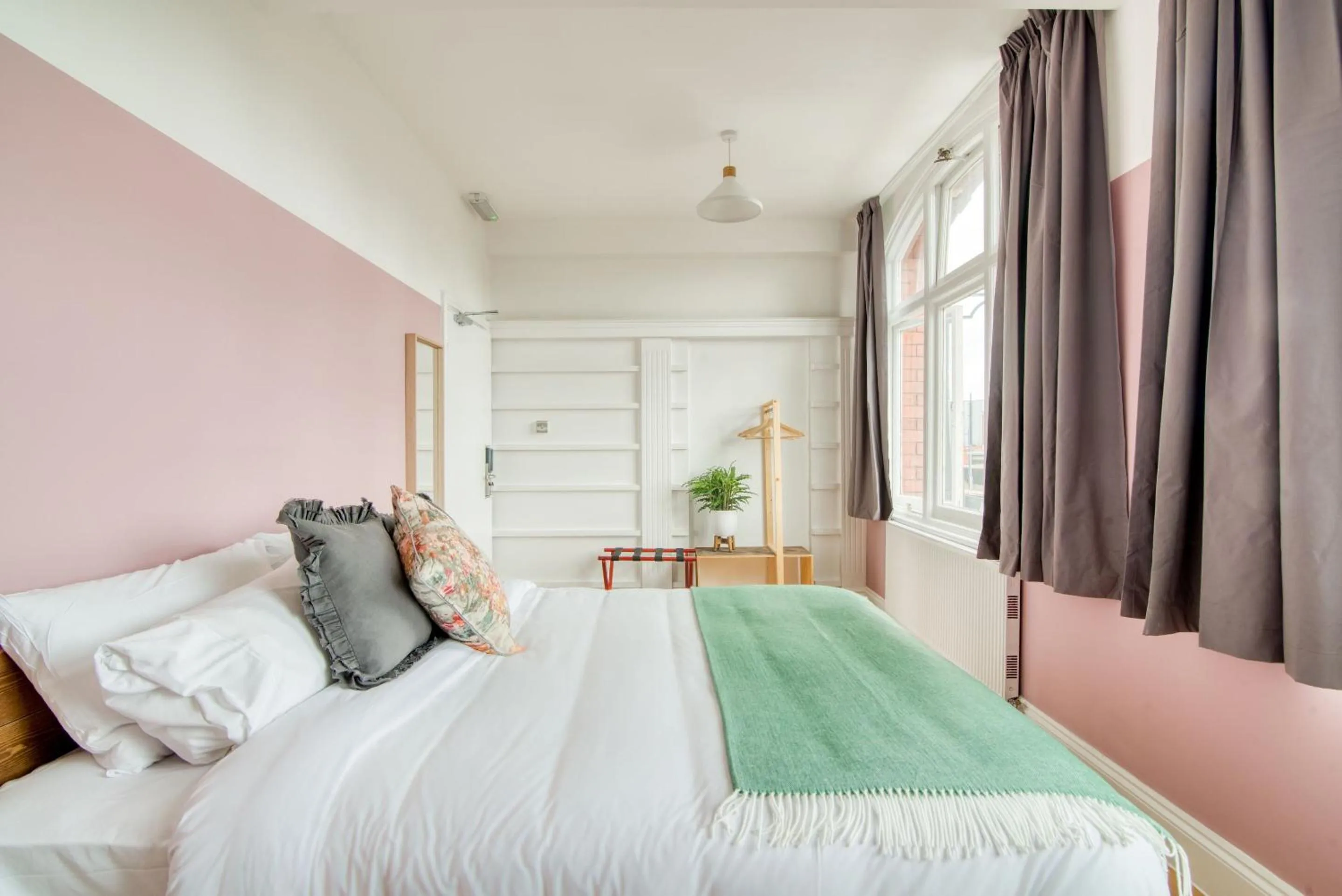 Bed in PH Hostel Birmingham