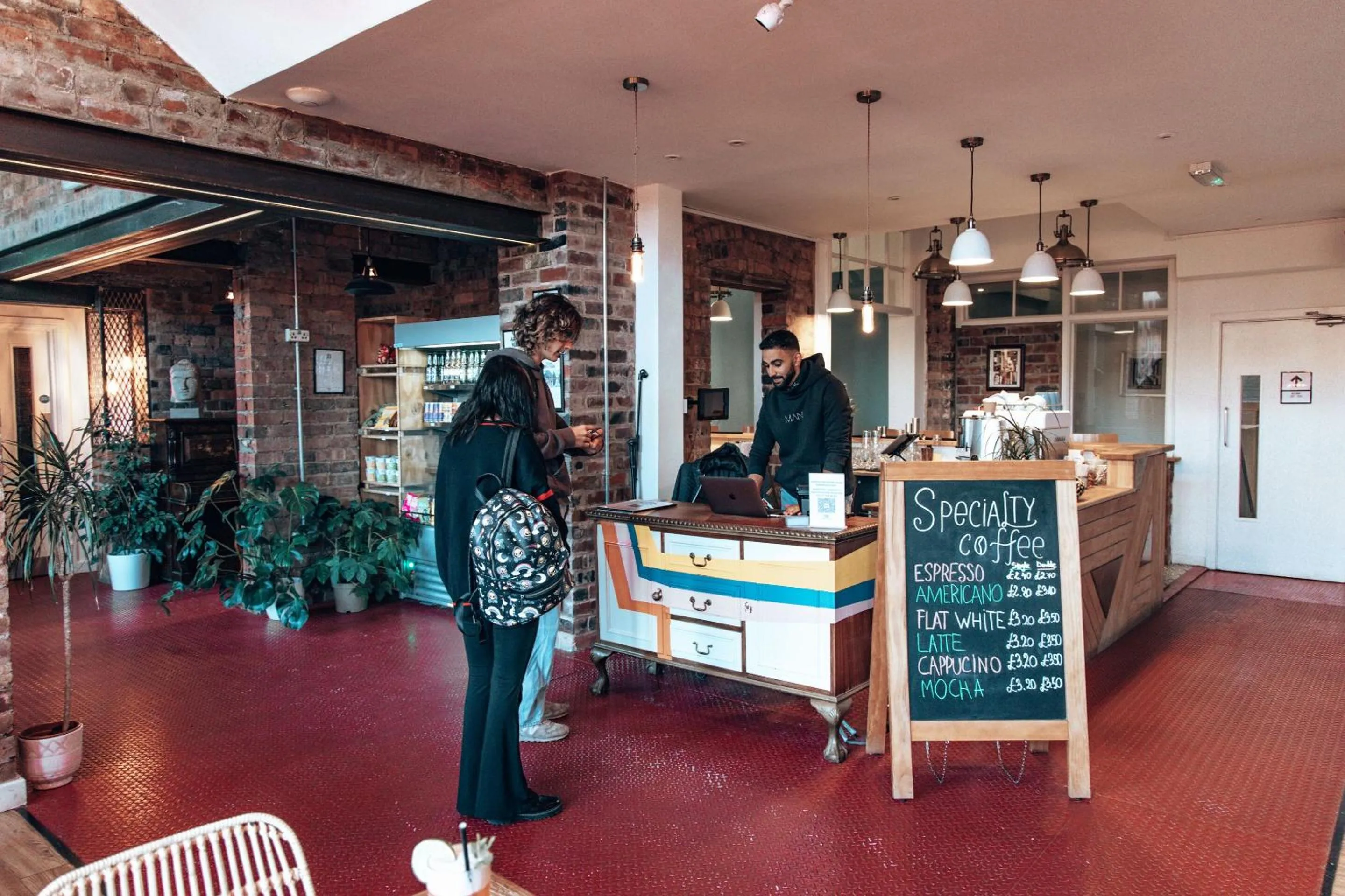 Lounge or bar in PH Hostel Birmingham