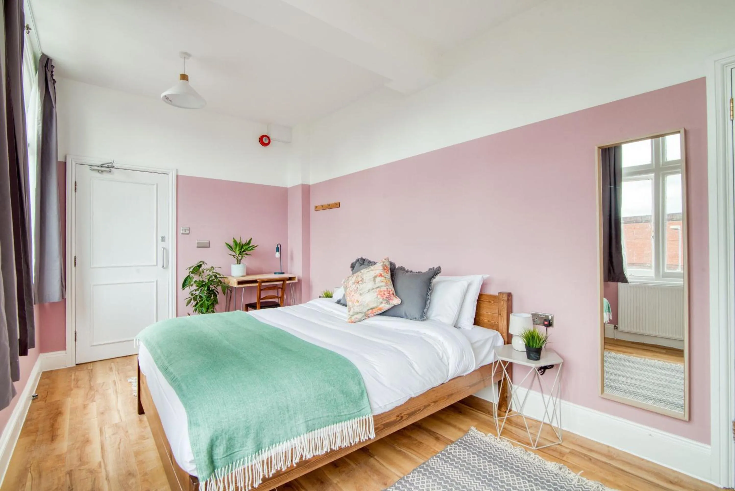 Bed in PH Hostel Birmingham