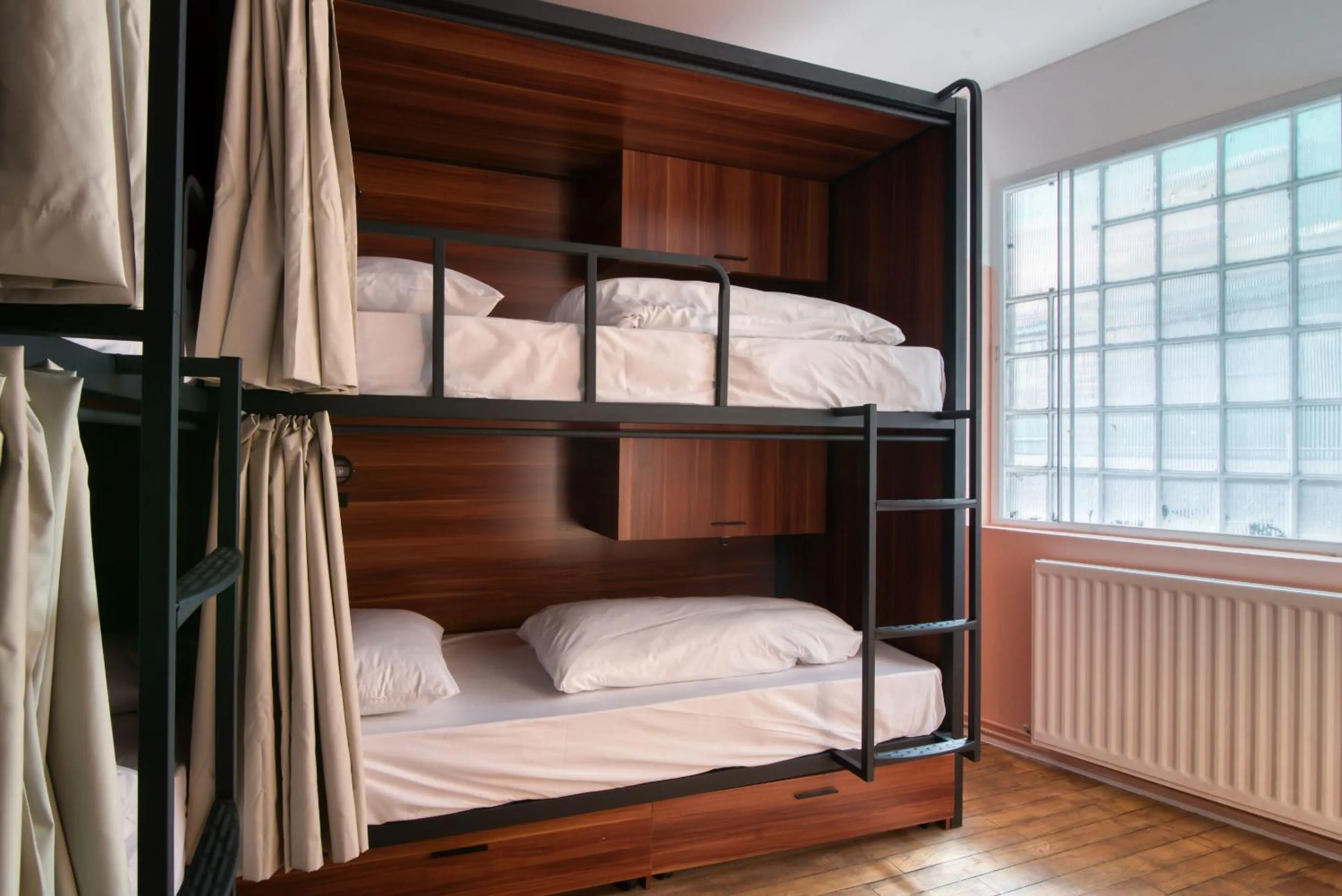 Bed in PH Hostel Birmingham