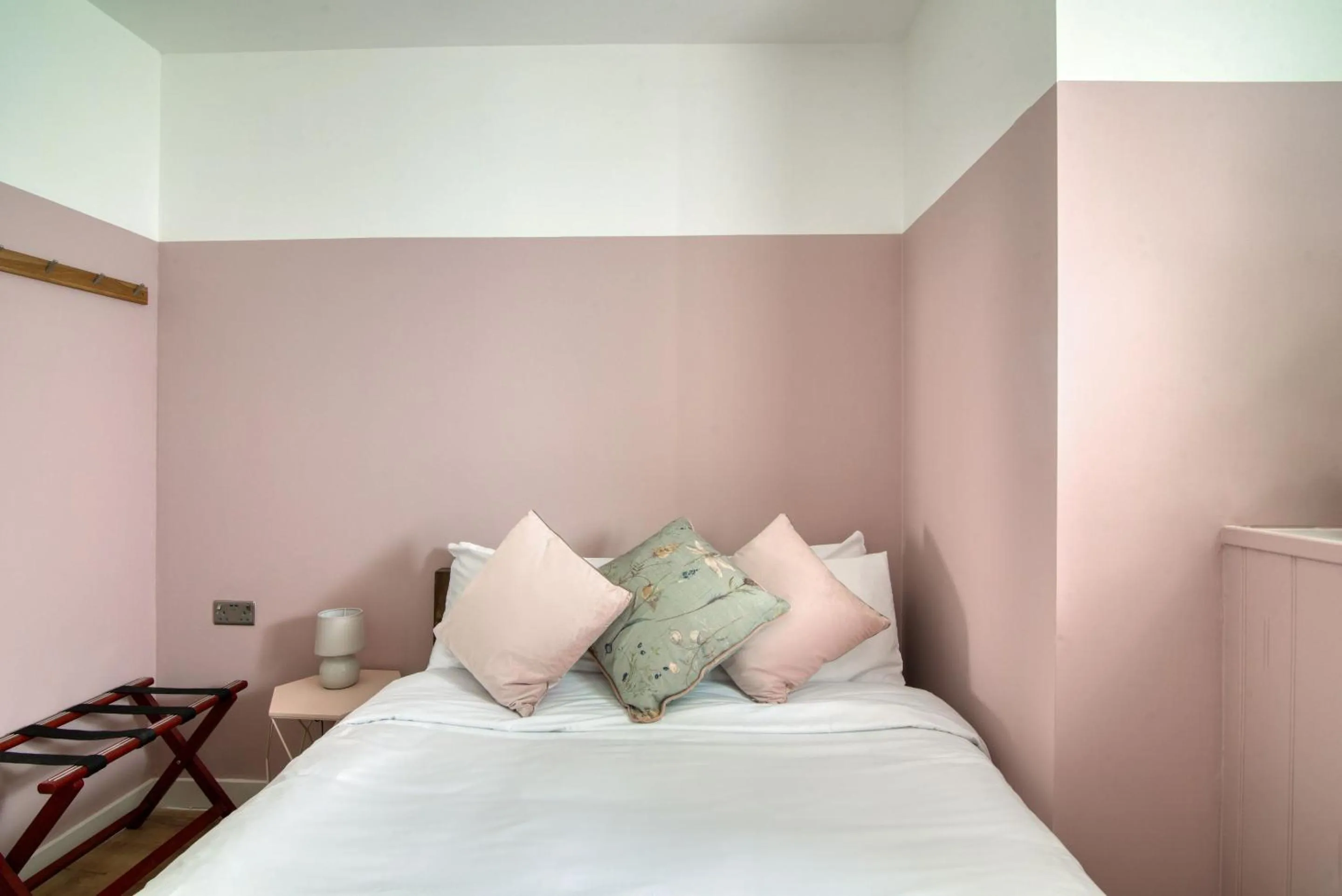 Bed in PH Hostel Birmingham