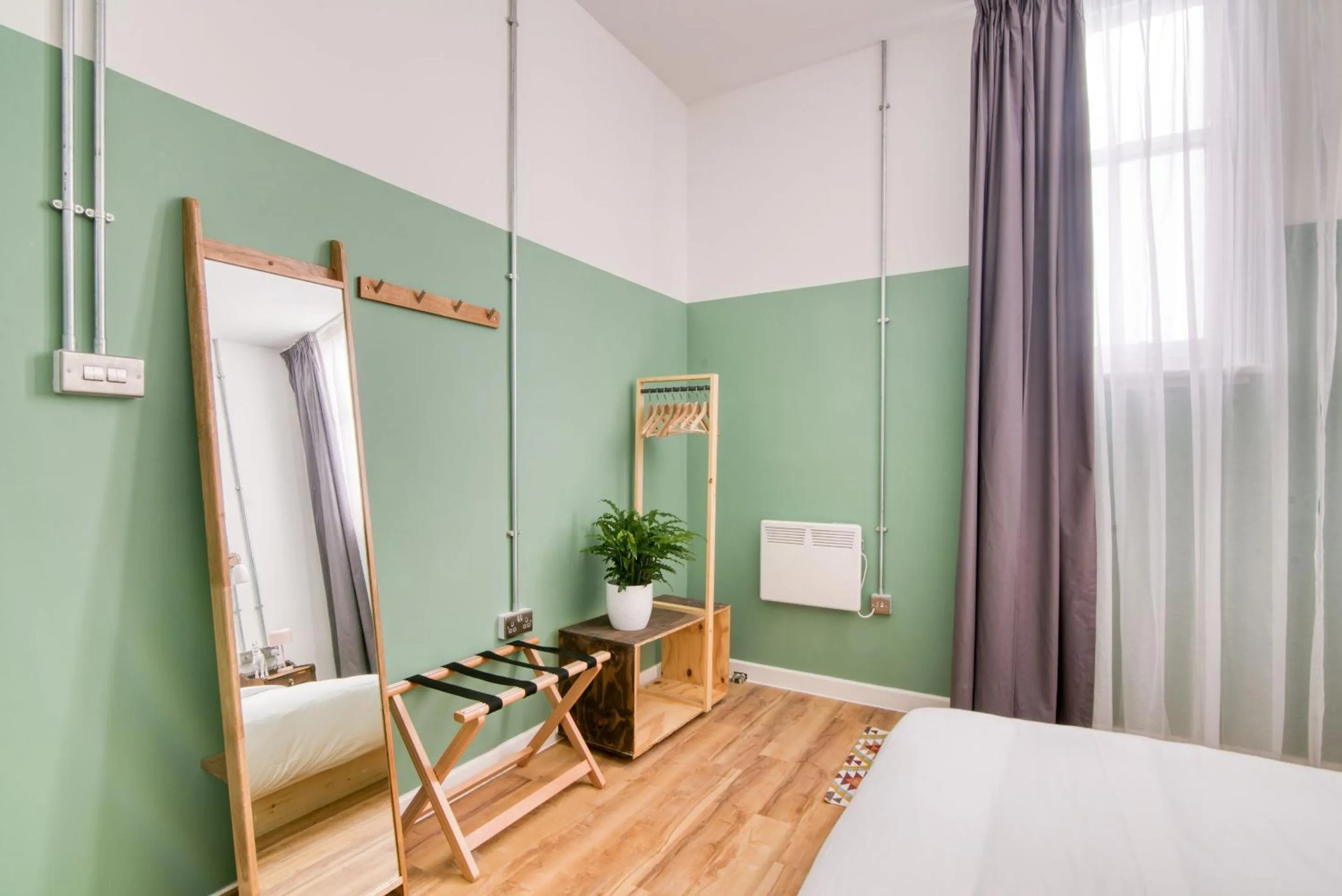 Bed in PH Hostel Birmingham