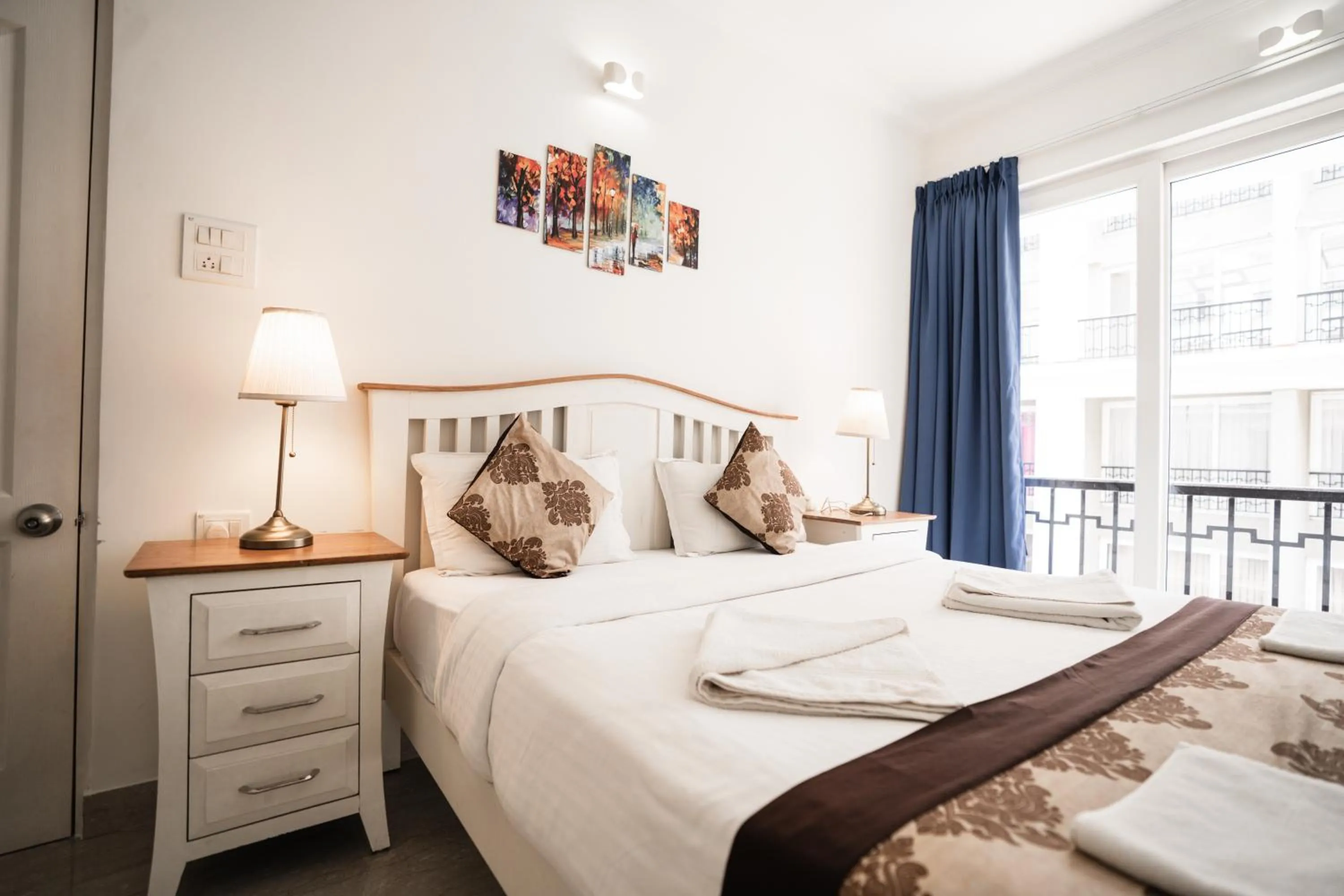 Photo of the whole room, Bed in Bellagio Rezidencia 1 BHK Service Apartments